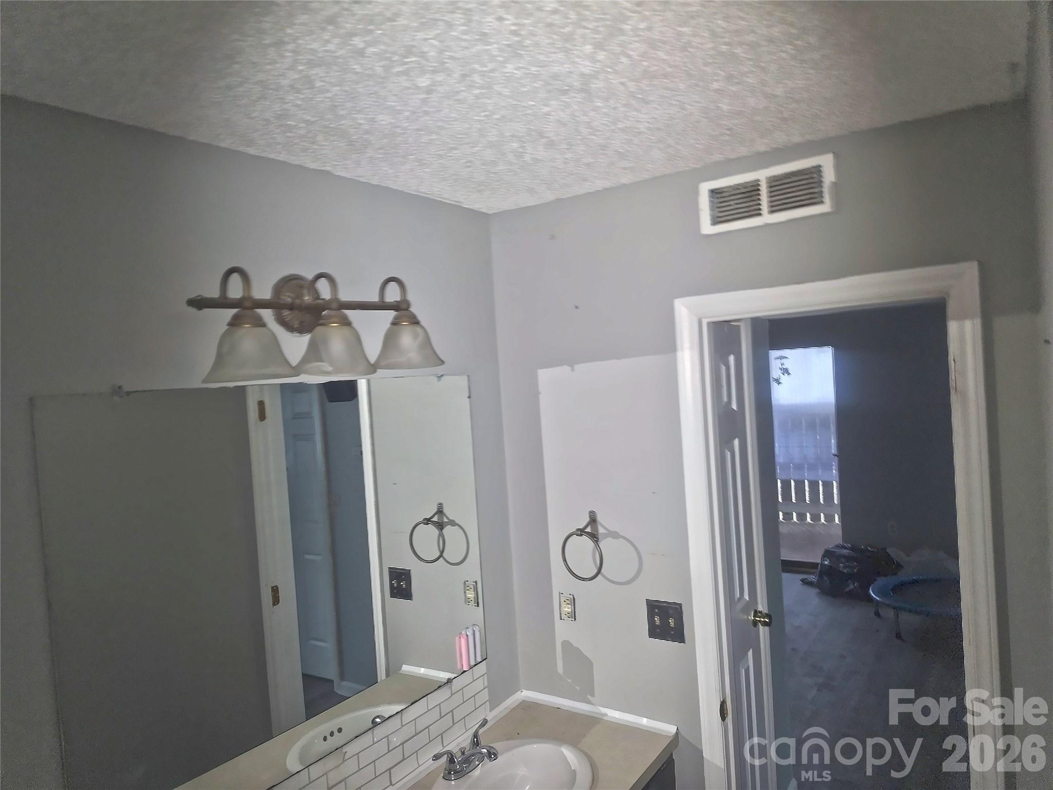 1756 Hunters Trail Property Photo 12