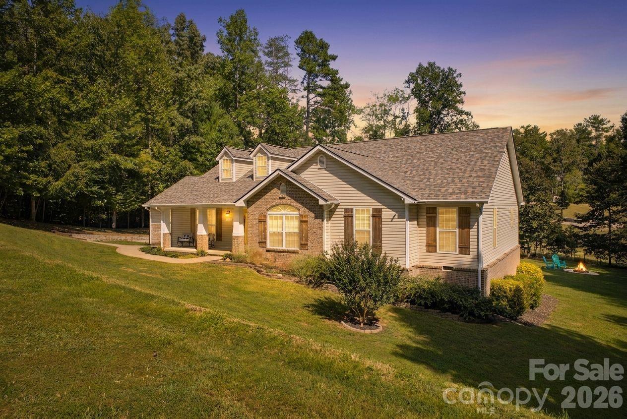 2055 Piper Ridge Drive Property Photo 1