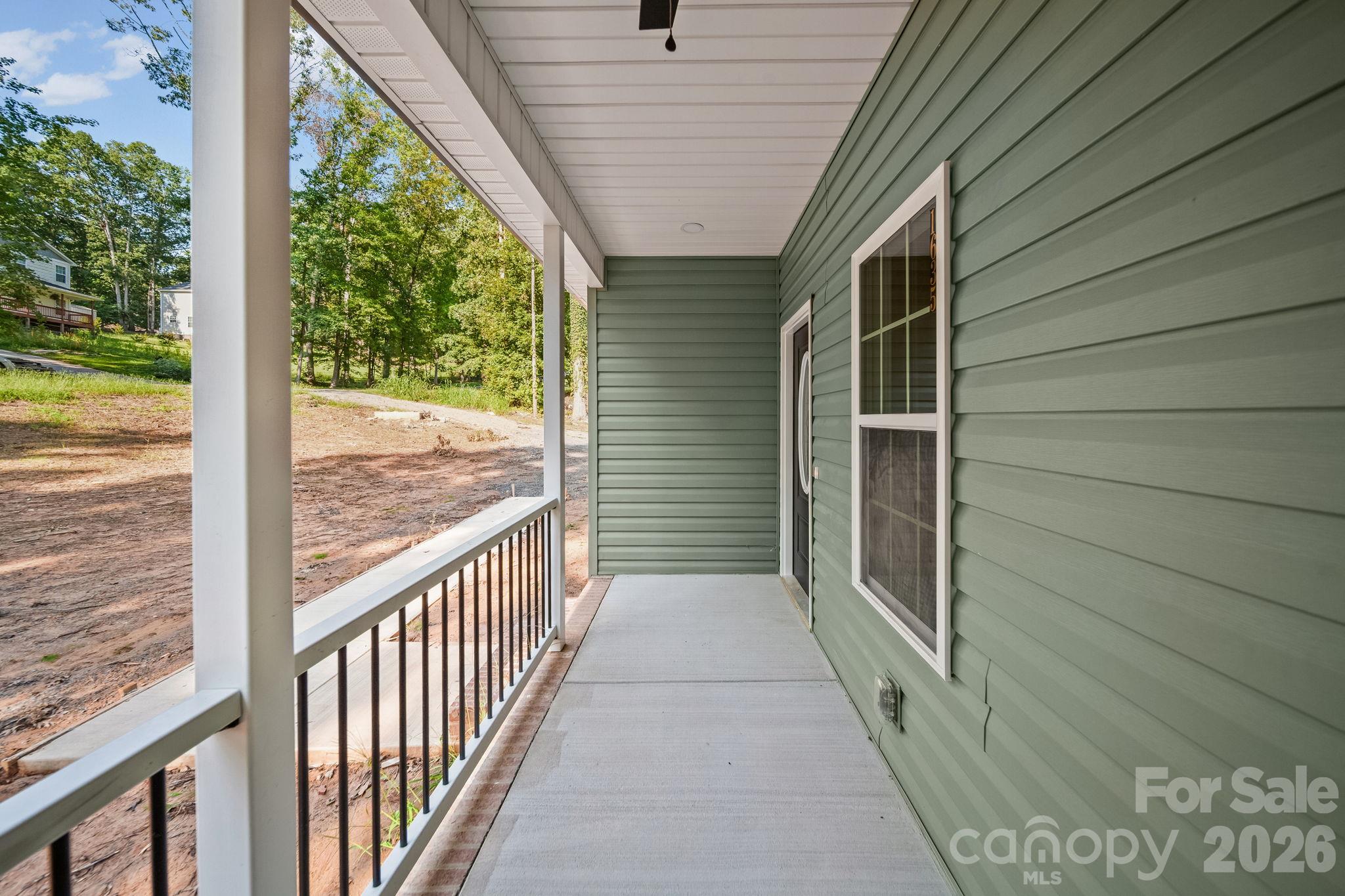 1635 Rollingwood Drive Property Photo 3