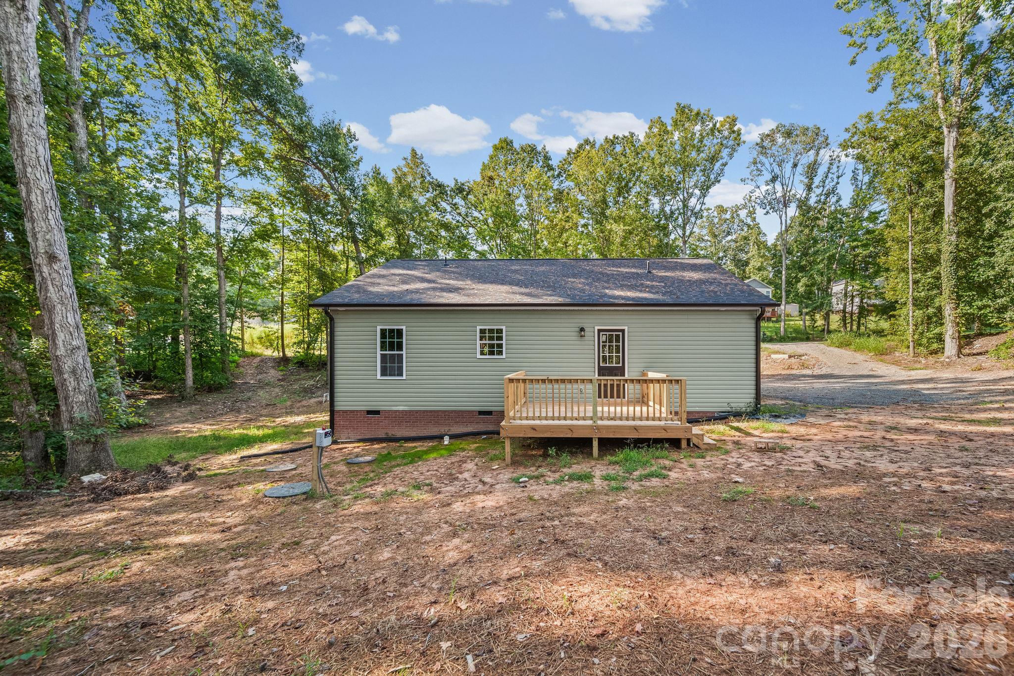 1635 Rollingwood Drive Property Photo 4