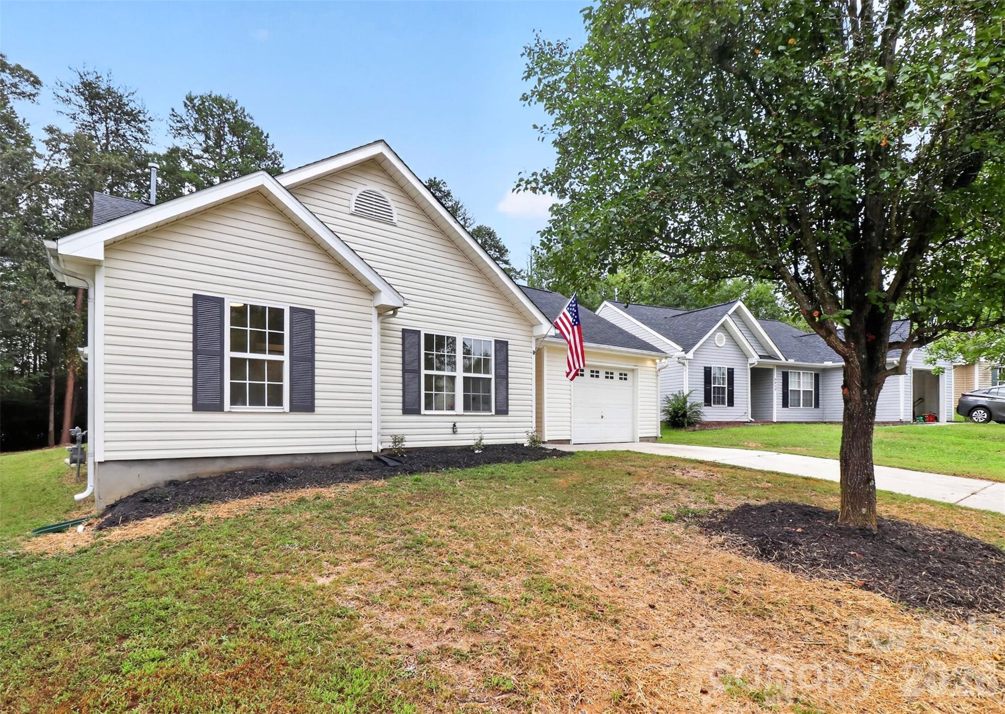 3024 Westwinds Court Property Photo 2