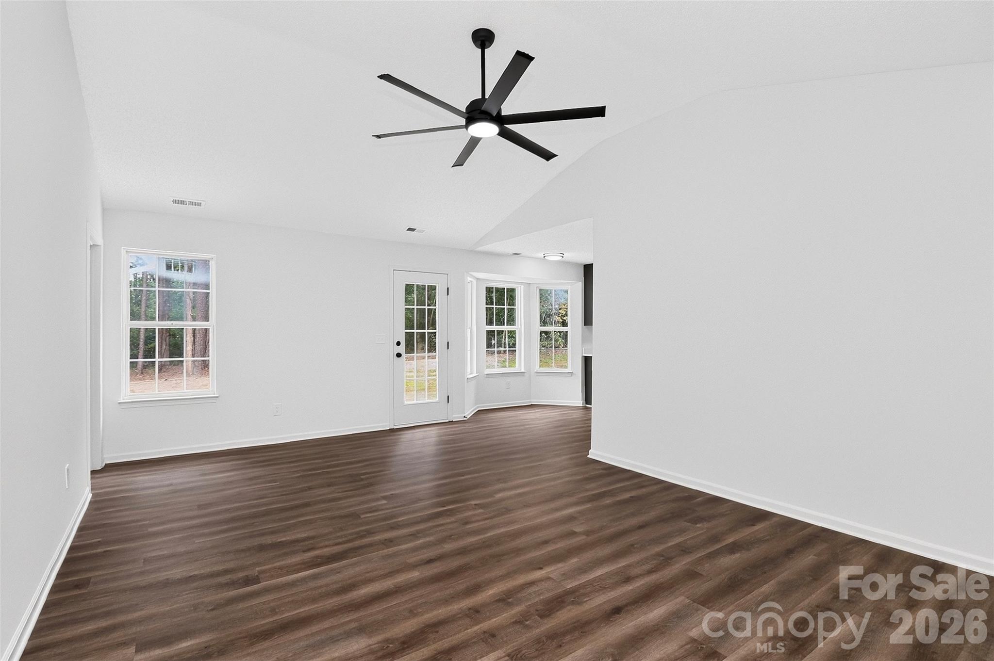 3024 Westwinds Court Property Photo 11
