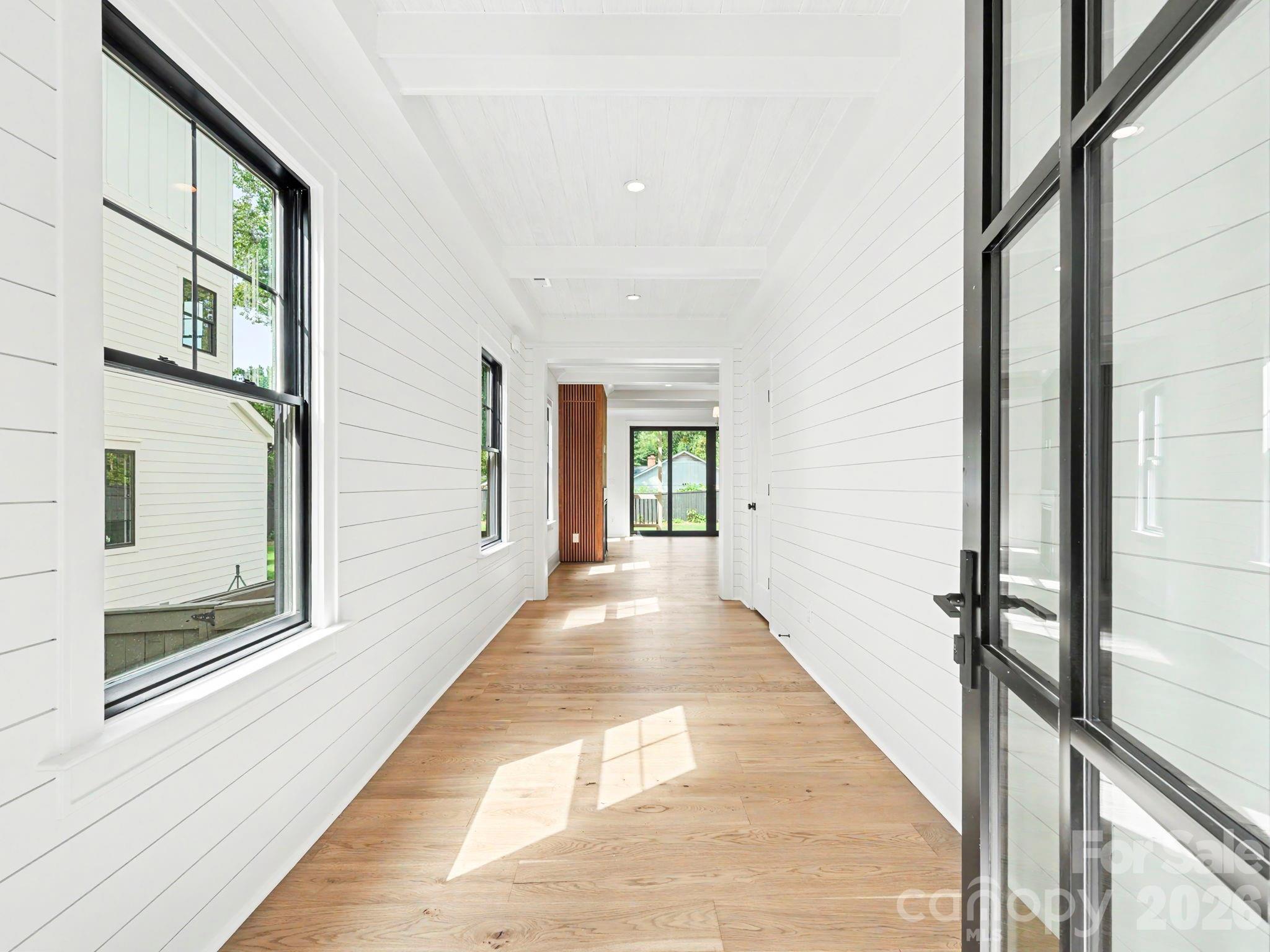5967 Gate Post Road Property Photo 2