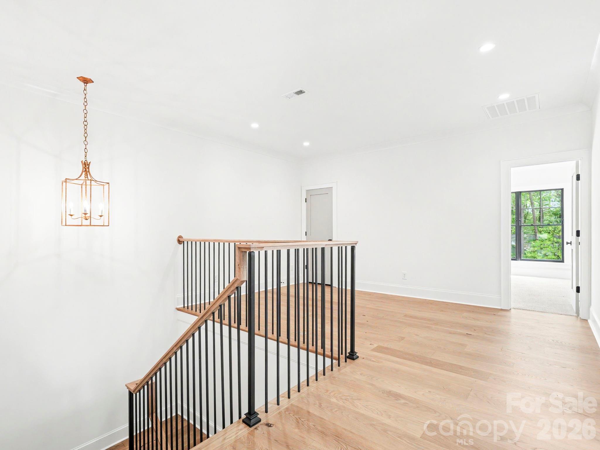 5967 Gate Post Road Property Photo 15