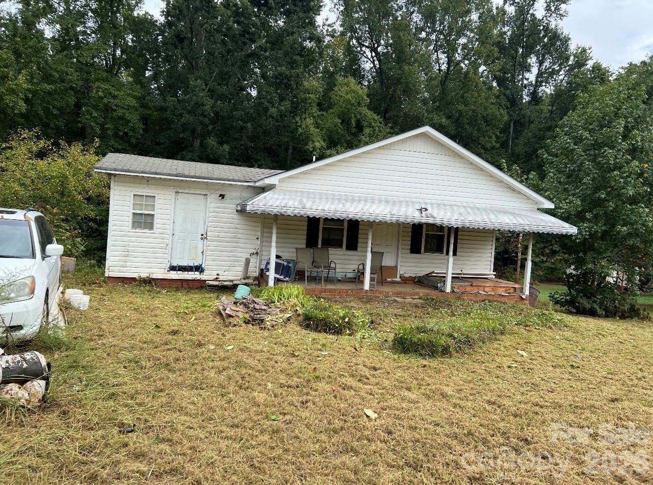 218 Branchwood Circle Property Photo 1