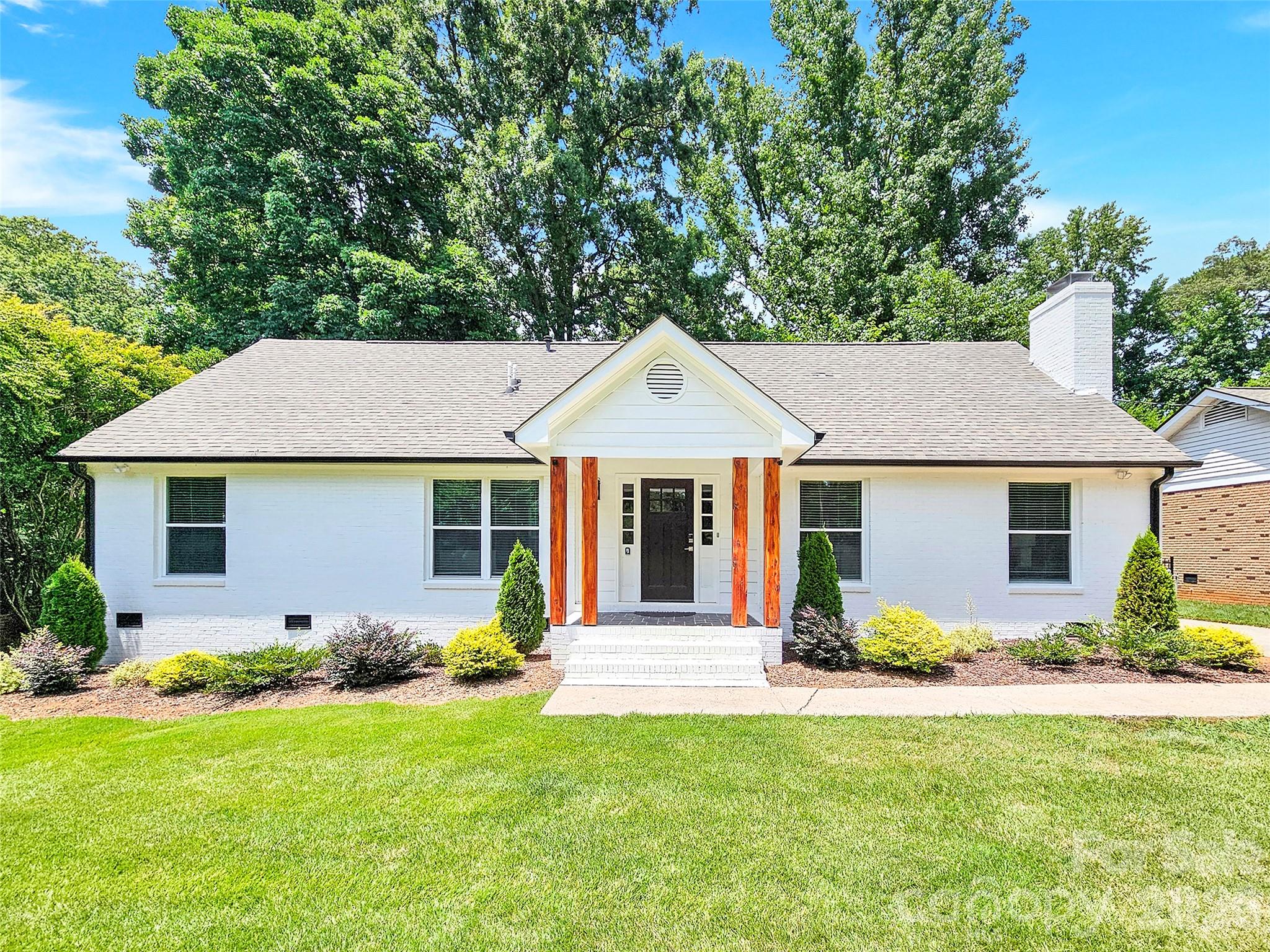 6639 Ronda Avenue Property Photo 1