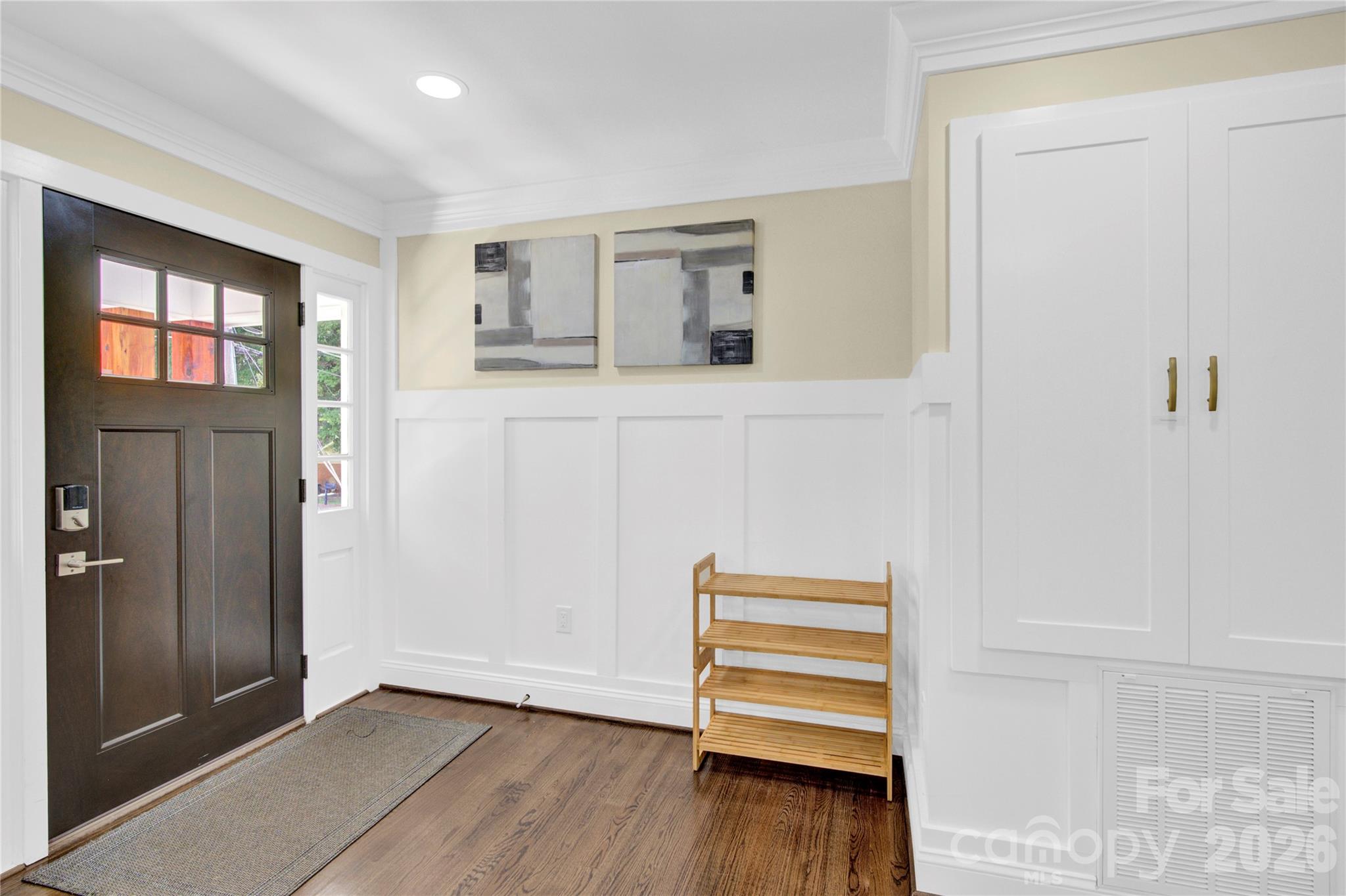 6639 Ronda Avenue Property Photo 7