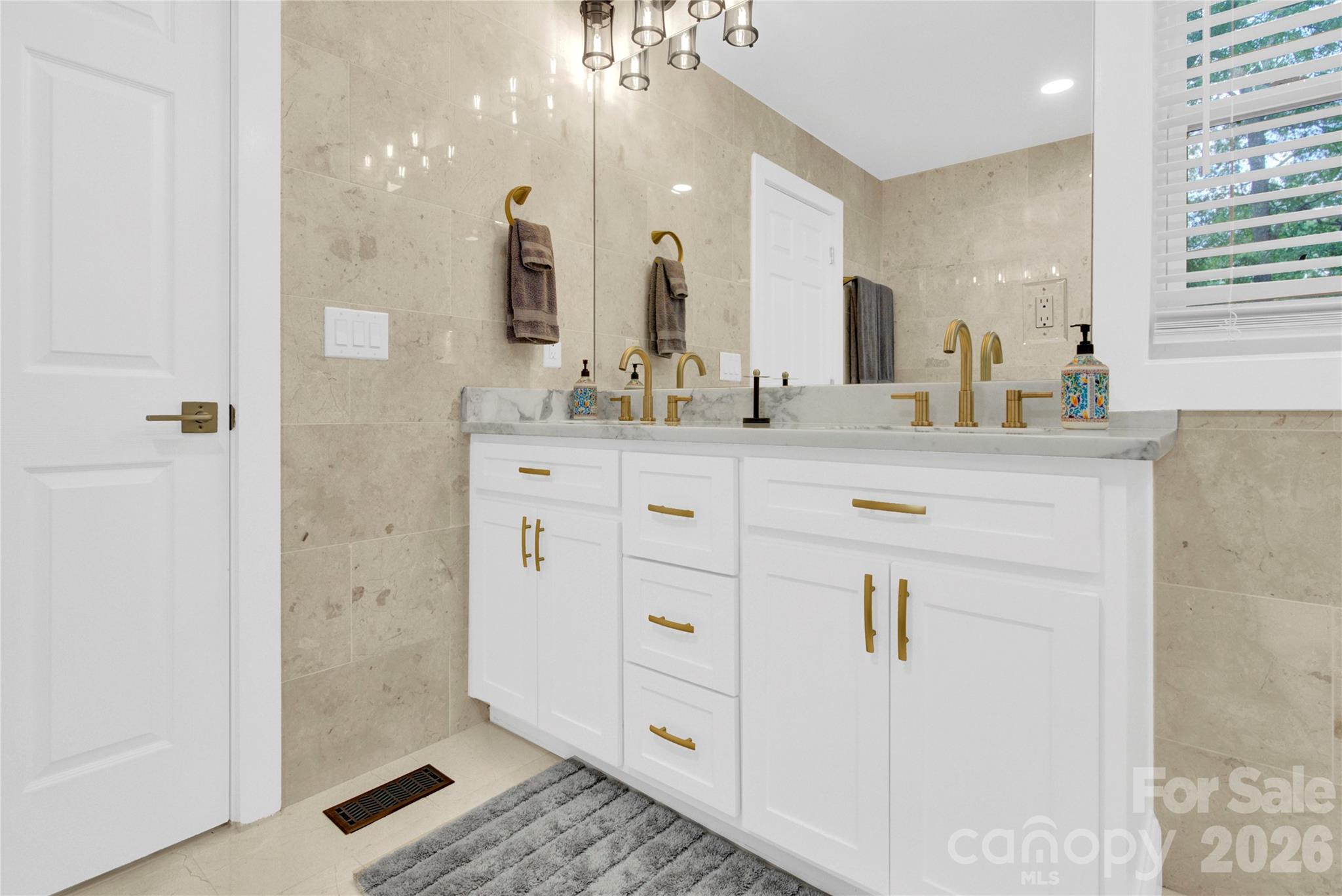 6639 Ronda Avenue Property Photo 25