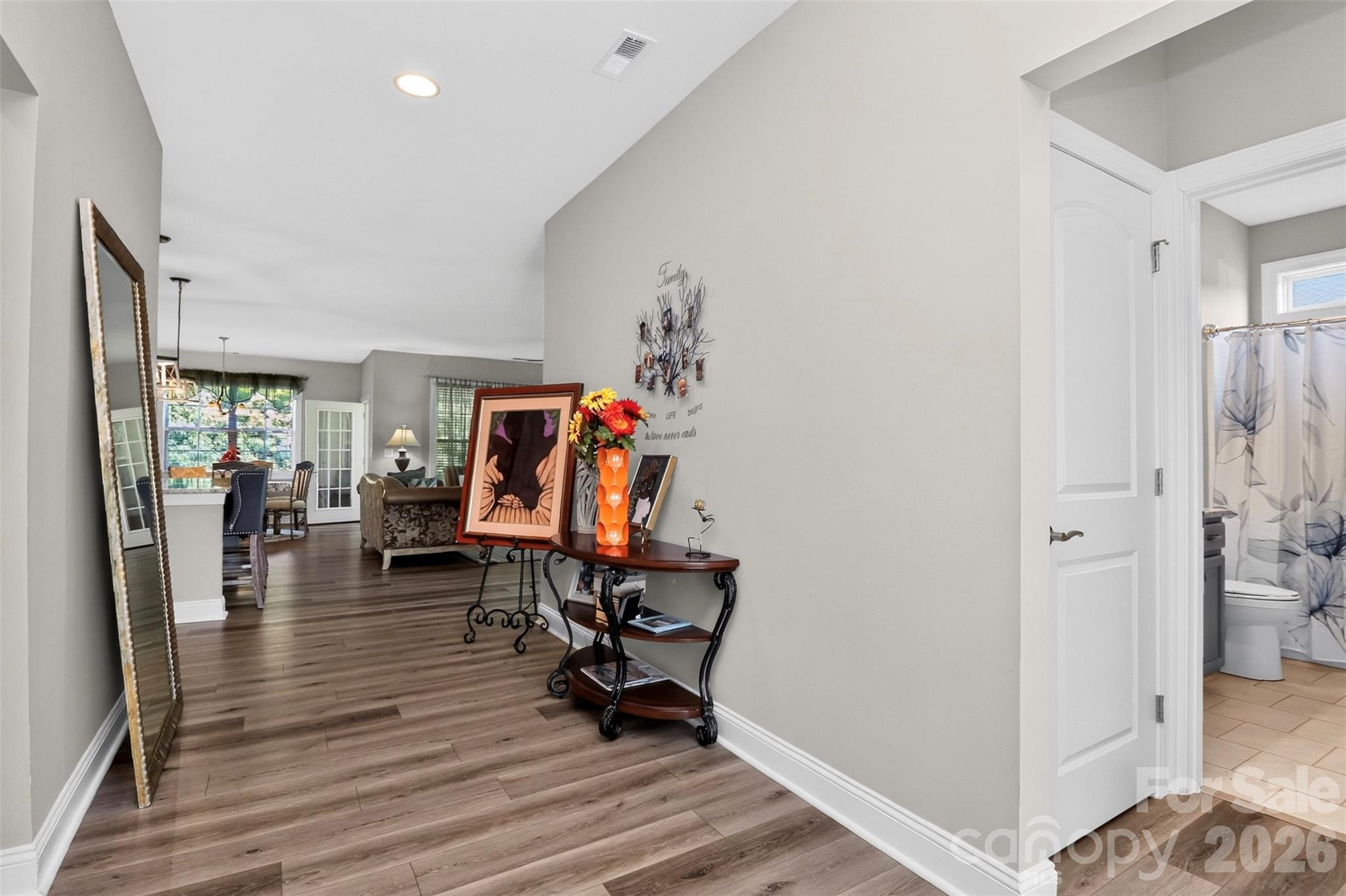 1407 Curling Creek Drive Property Photo 8