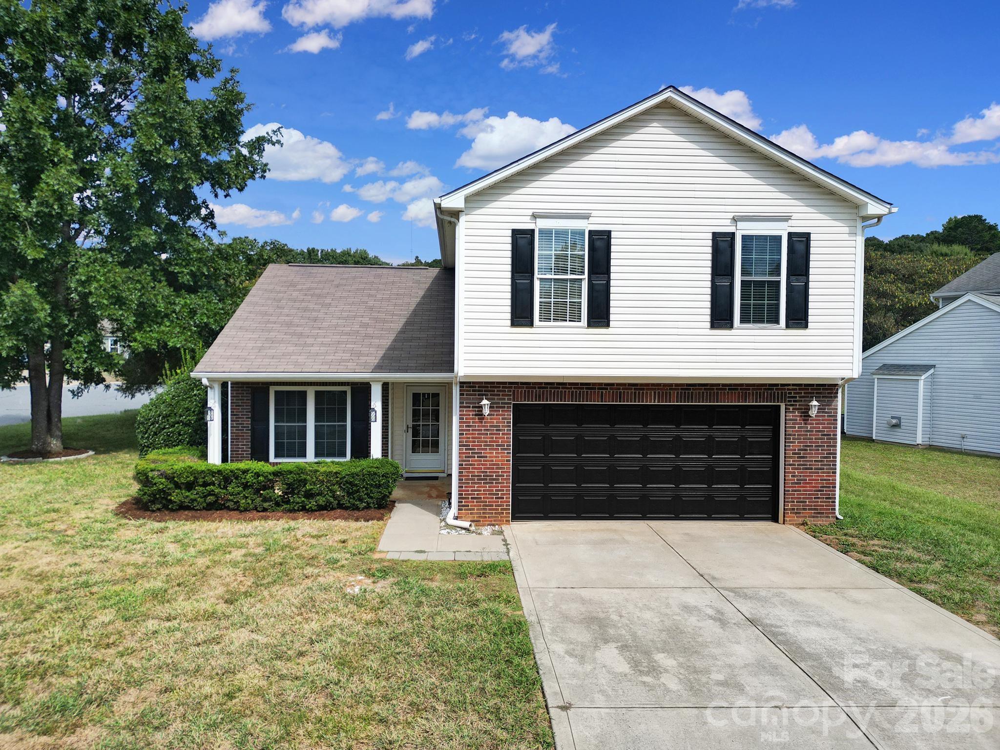 5228 Moonlight Trail Property Photo 1
