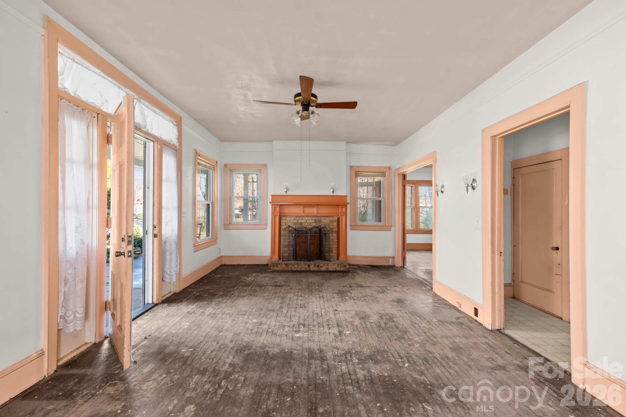 1011 Ashe Avenue Property Photo 8