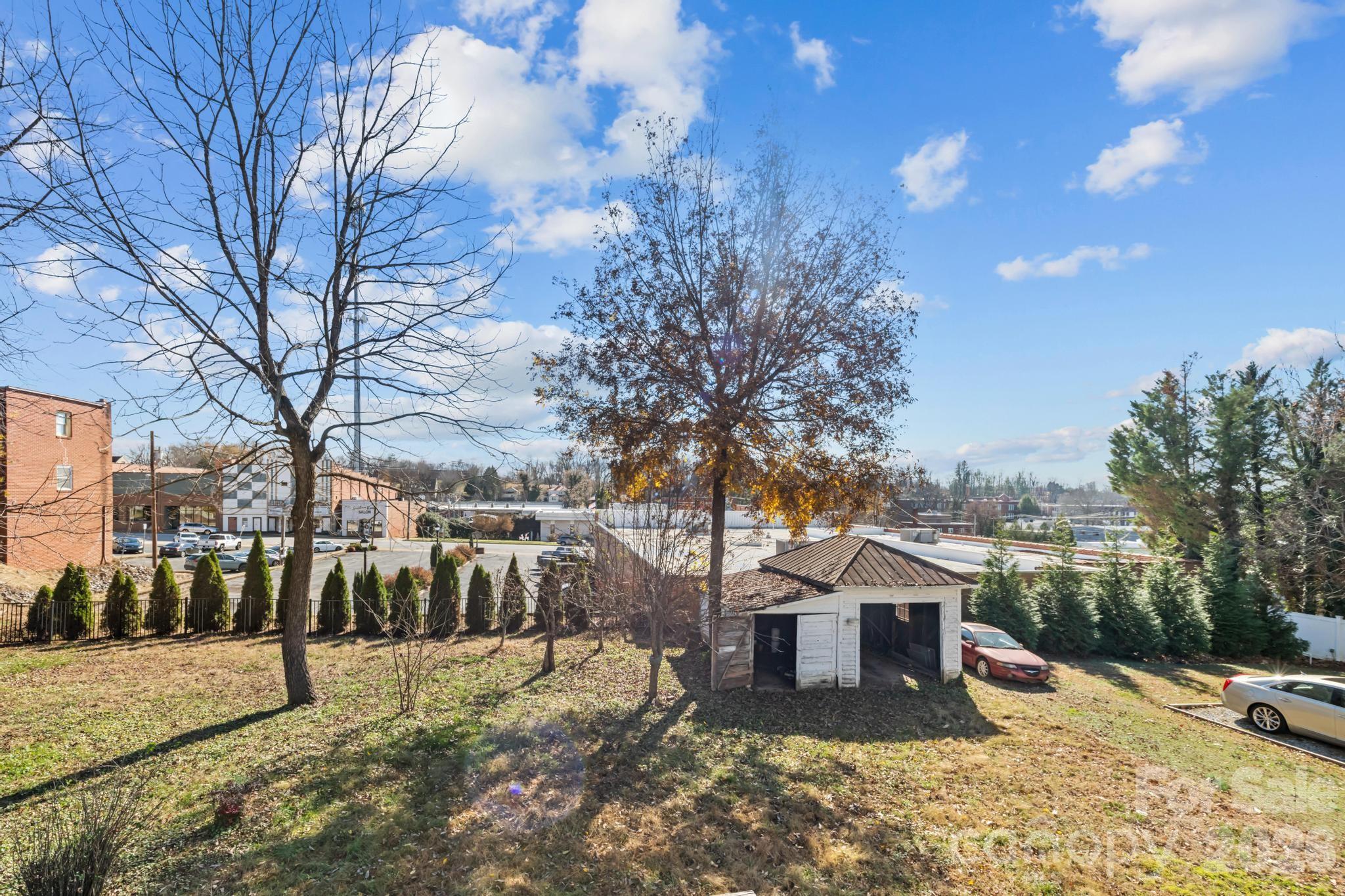 1011 Ashe Avenue Property Photo 36