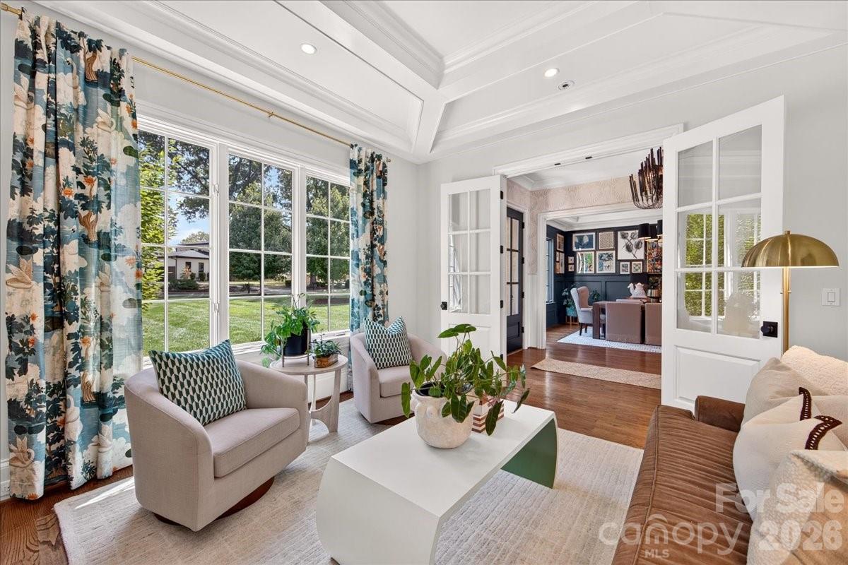 610 Lansdowne Road Property Photo 8