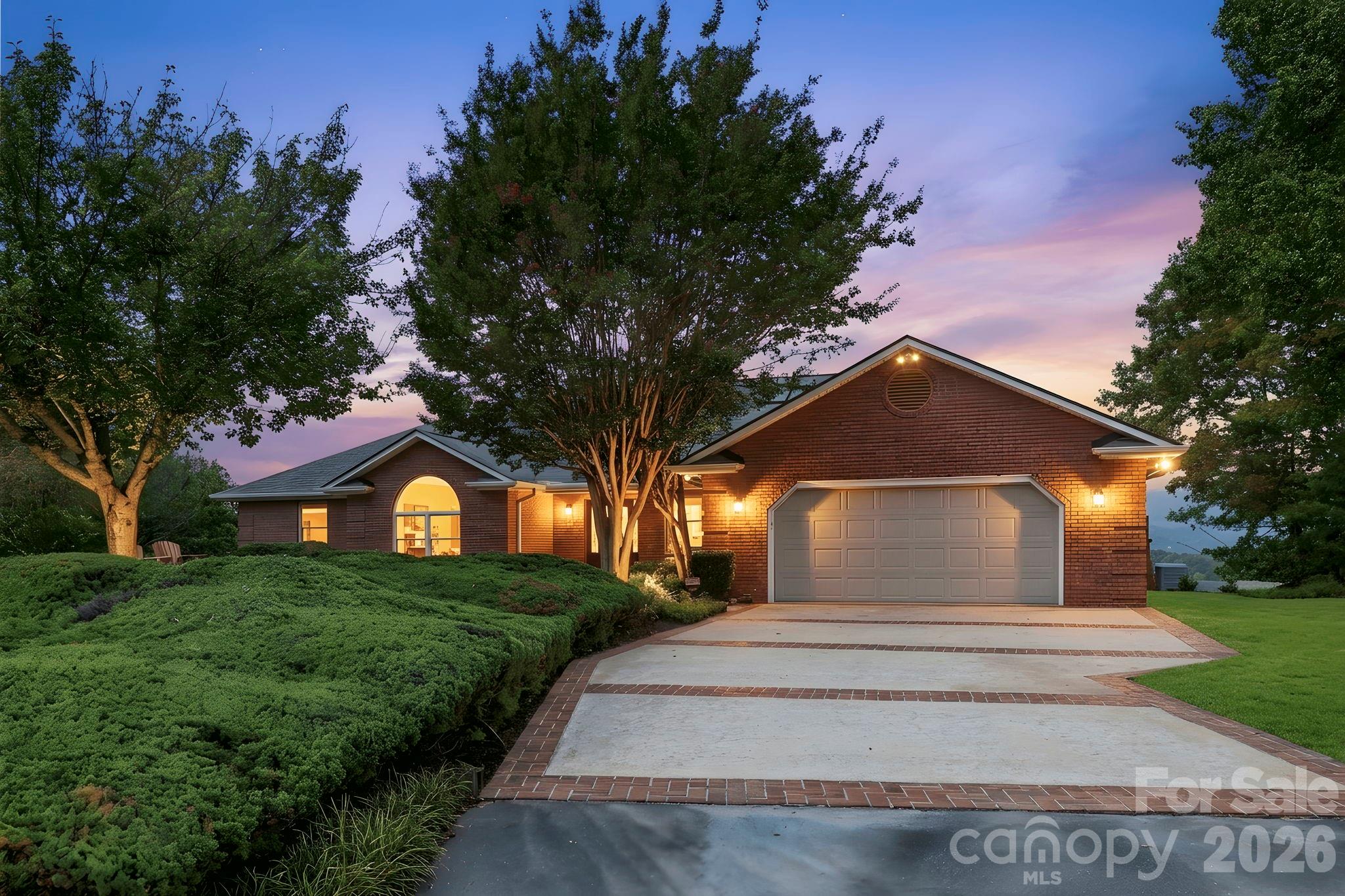 244 Mountain Valley Drive Property Photo 1