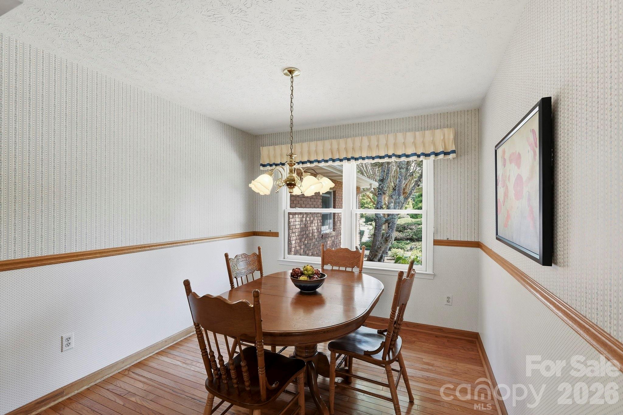 244 Mountain Valley Drive Property Photo 13