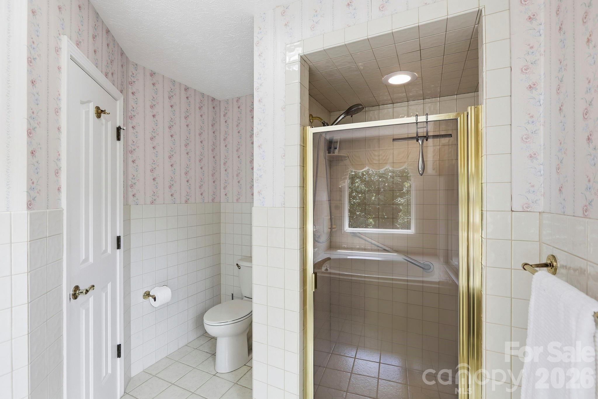 244 Mountain Valley Drive Property Photo 29