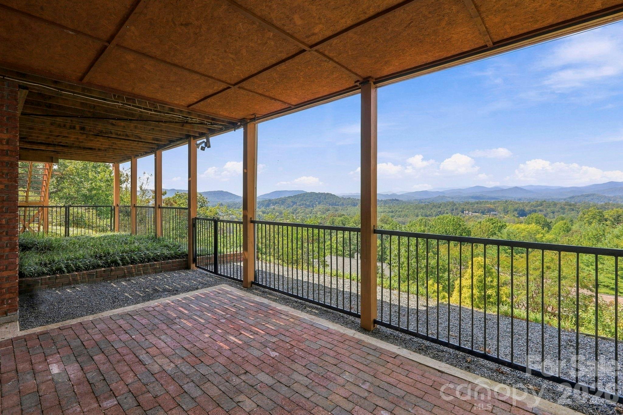 244 Mountain Valley Drive Property Photo 37