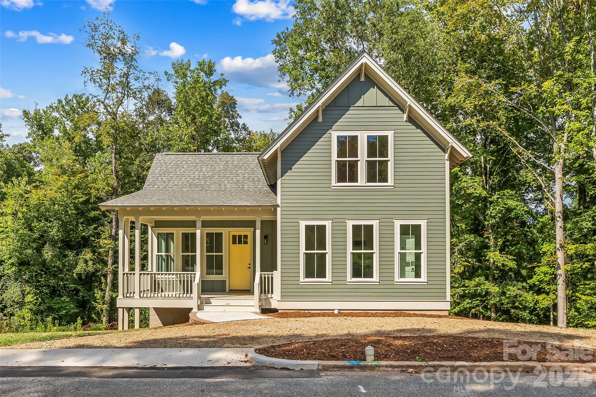 114 Walker Street Property Photo 1