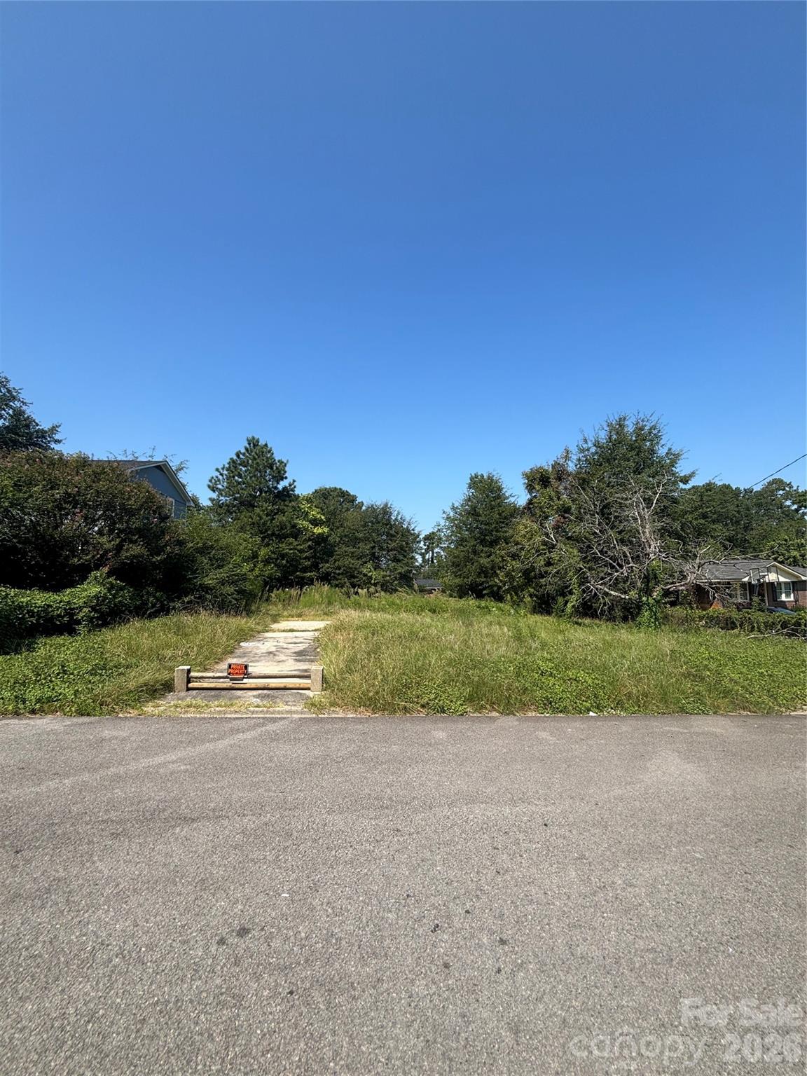 356 Tomentosa Drive Property Photo 1
