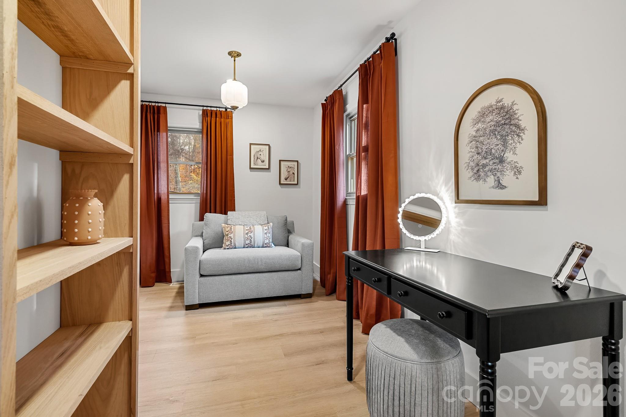 8711 Ellis Road Property Photo 12