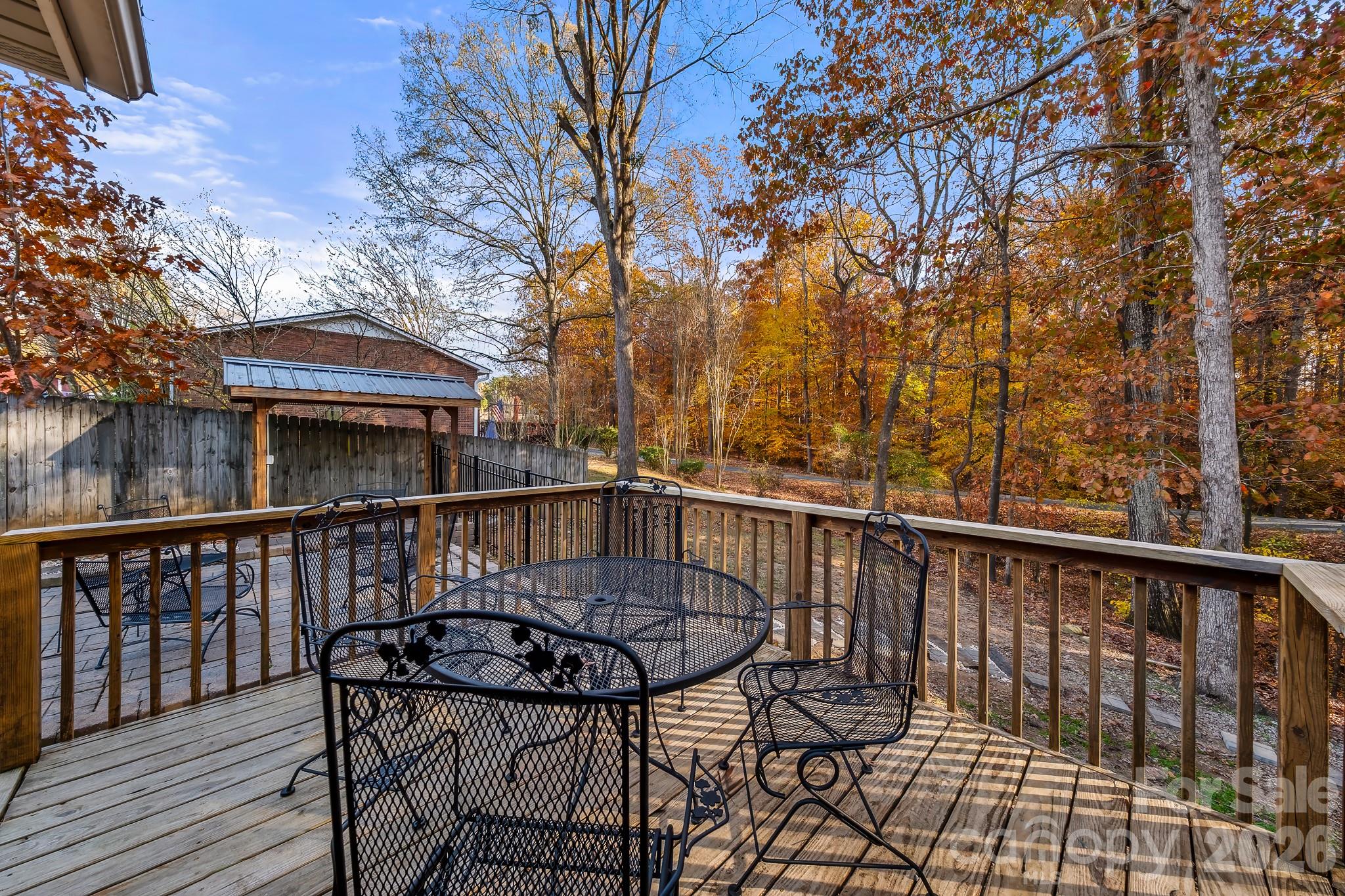 8711 Ellis Road Property Photo 24