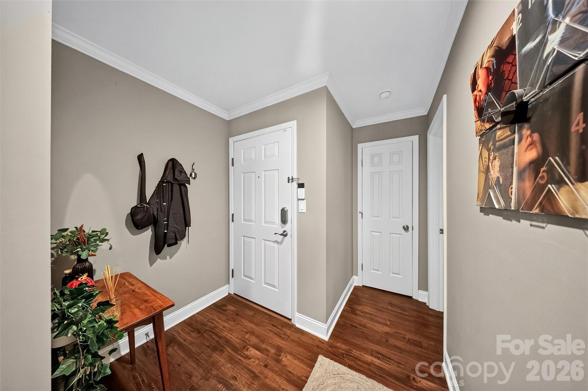 3200 Selwyn Farms Lane Unit 7 Property Photo 2