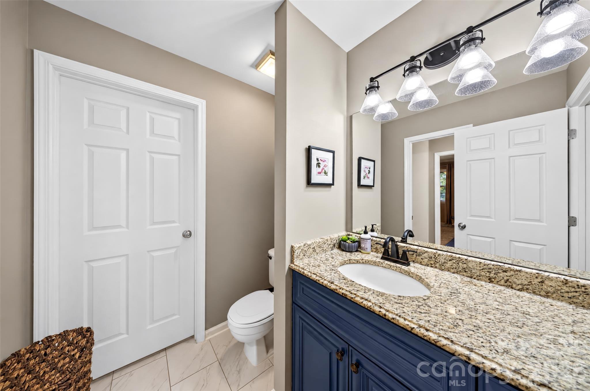 3200 Selwyn Farms Lane Unit 7 Property Photo 17