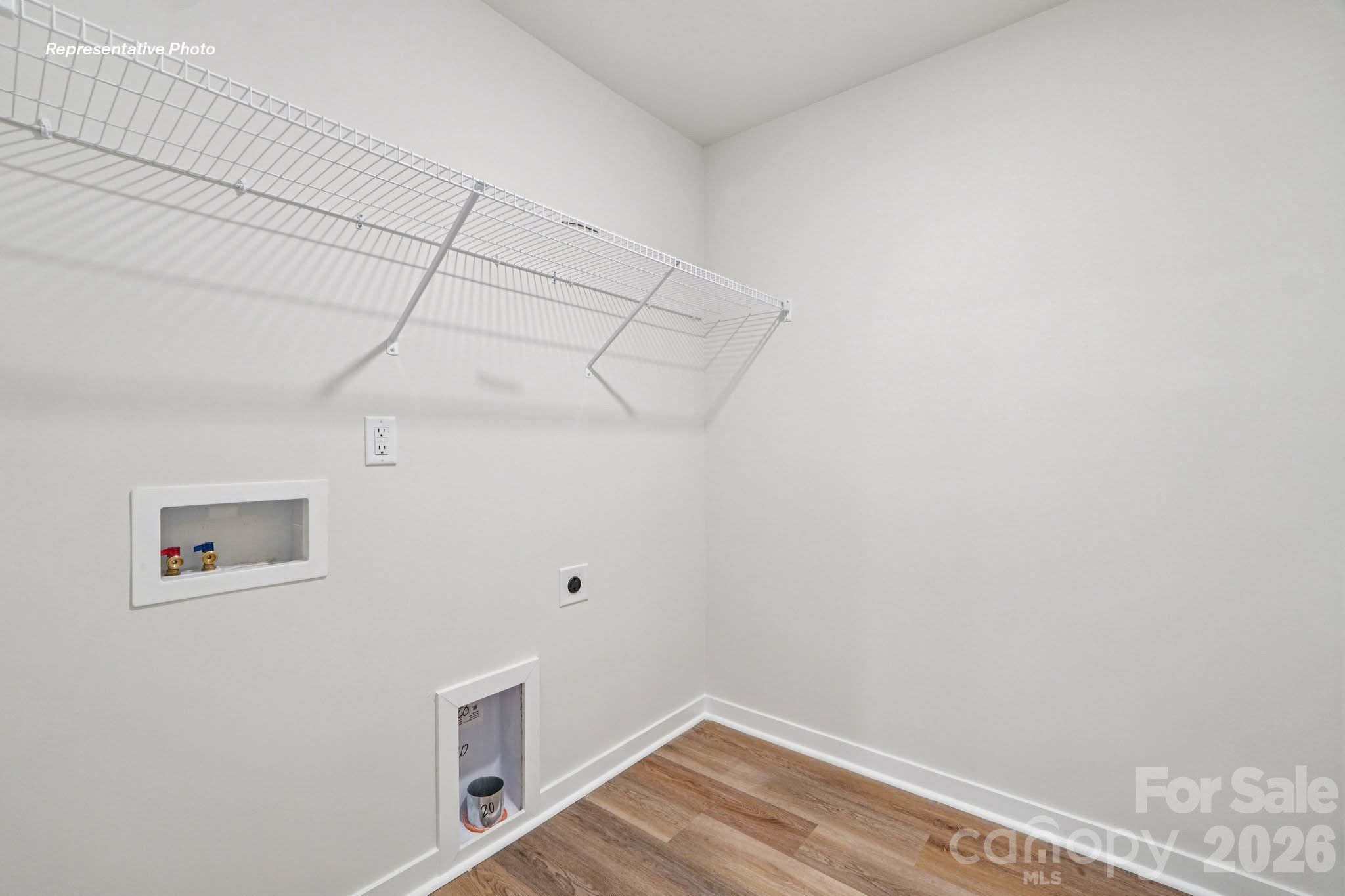 7542 Bainbridge Road Property Photo 24