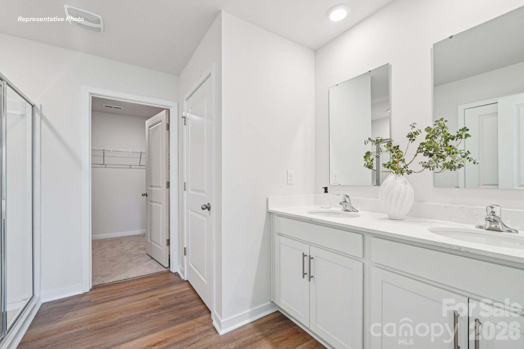 7542 Bainbridge Road Property Photo 32