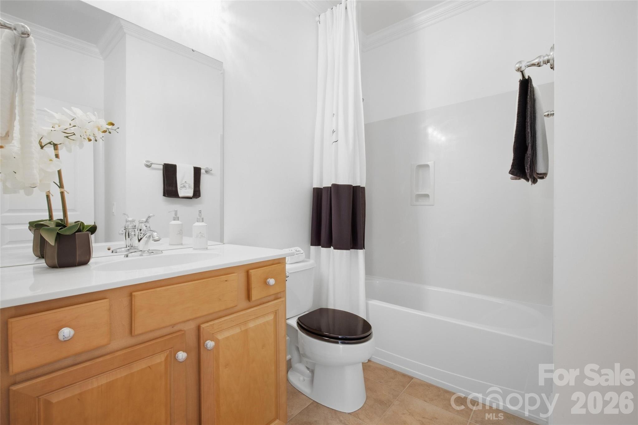 5134 Cressingham Drive Property Photo 15
