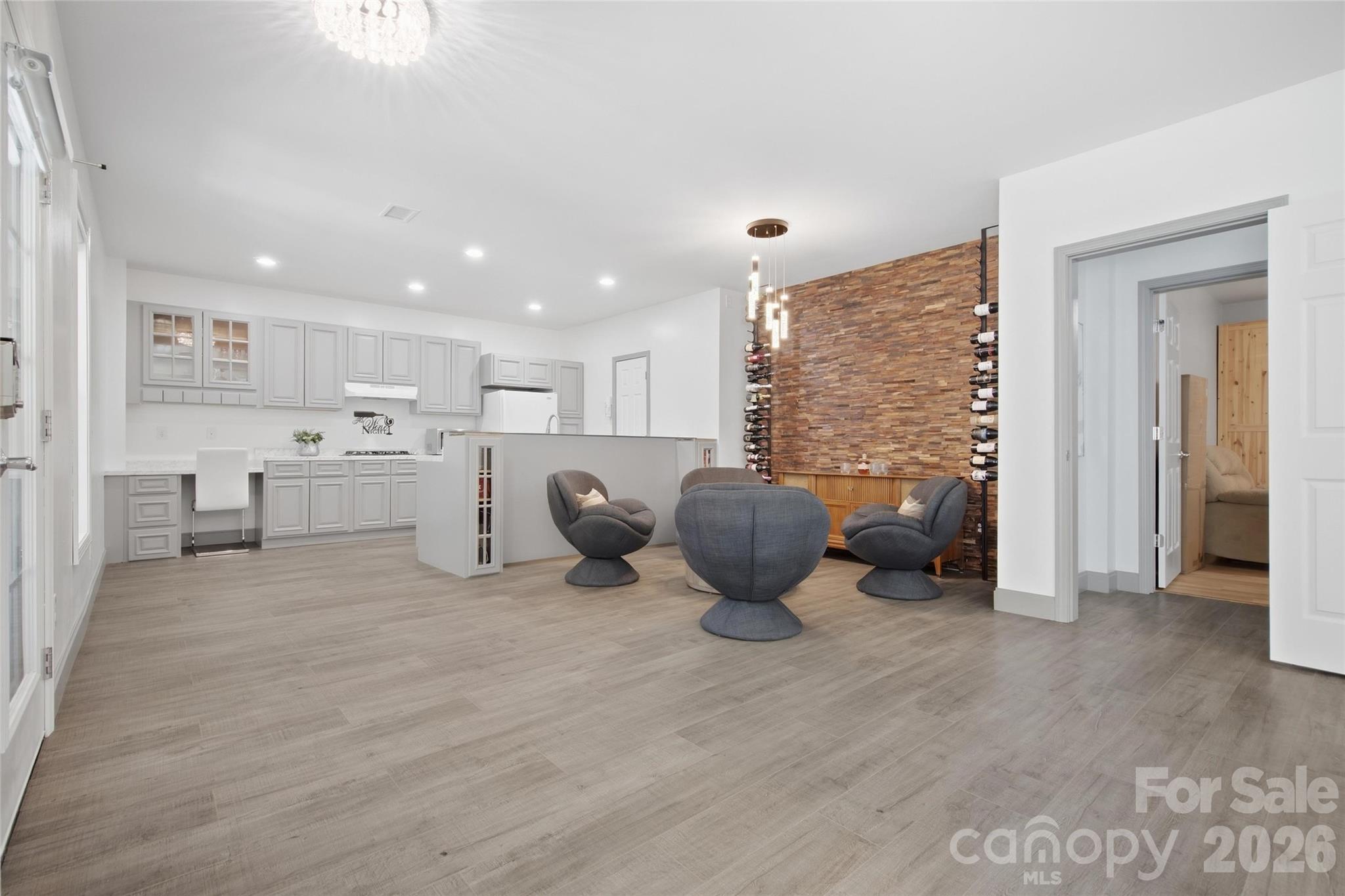 5134 Cressingham Drive Property Photo 33