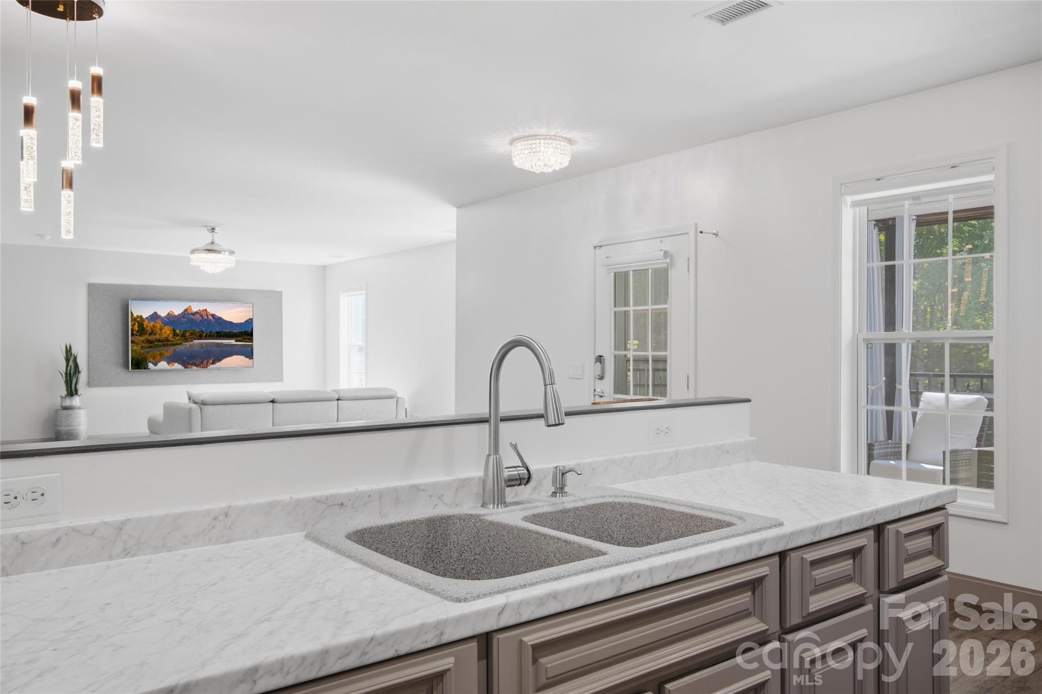 5134 Cressingham Drive Property Photo 34