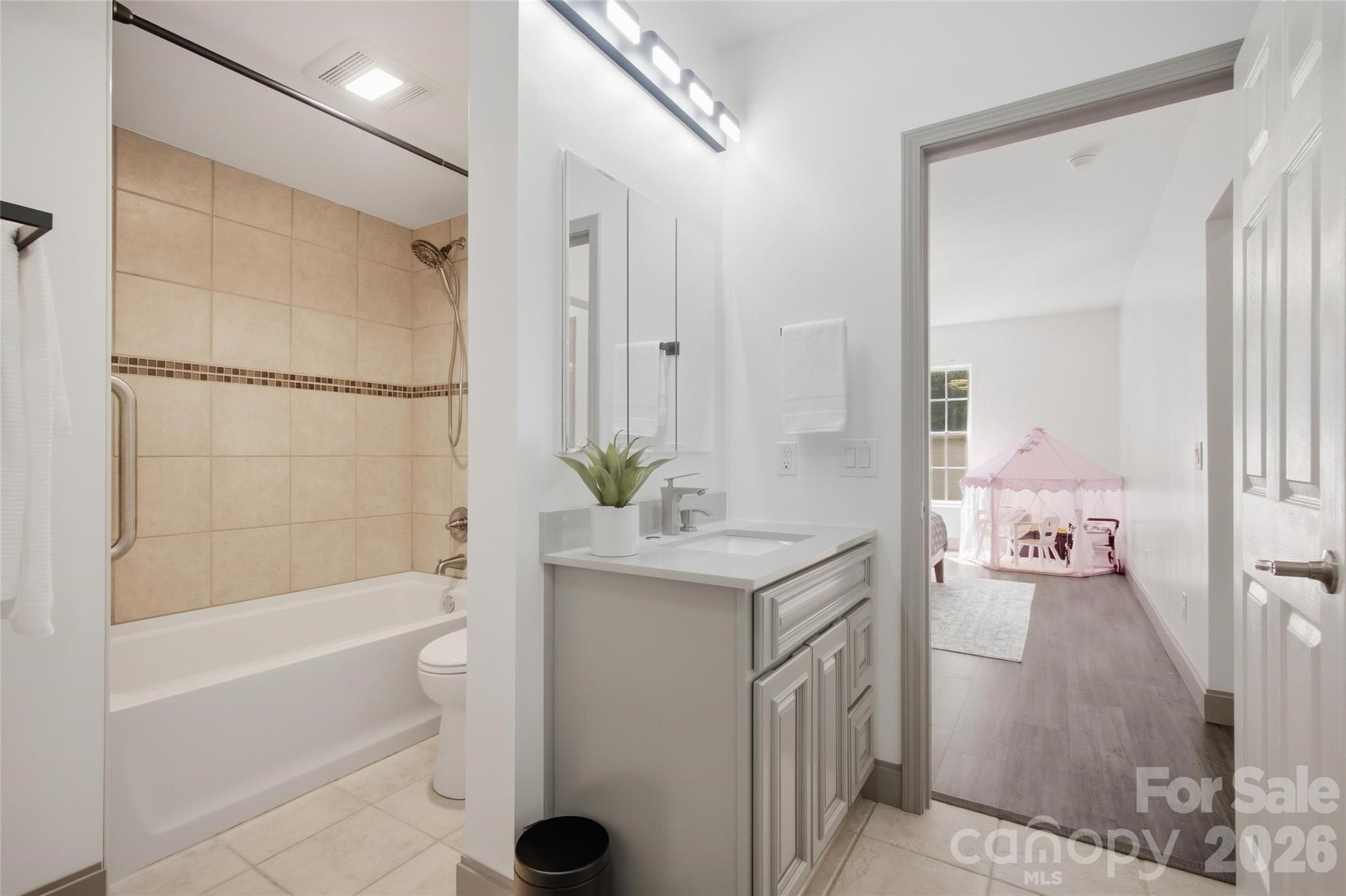 5134 Cressingham Drive Property Photo 39