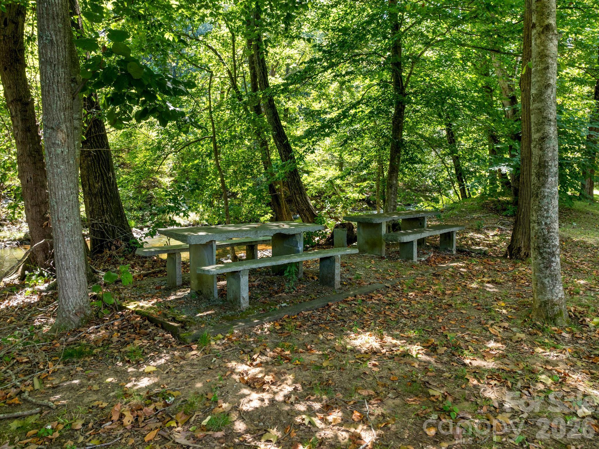 6306 Pigeon Road Property Photo 11