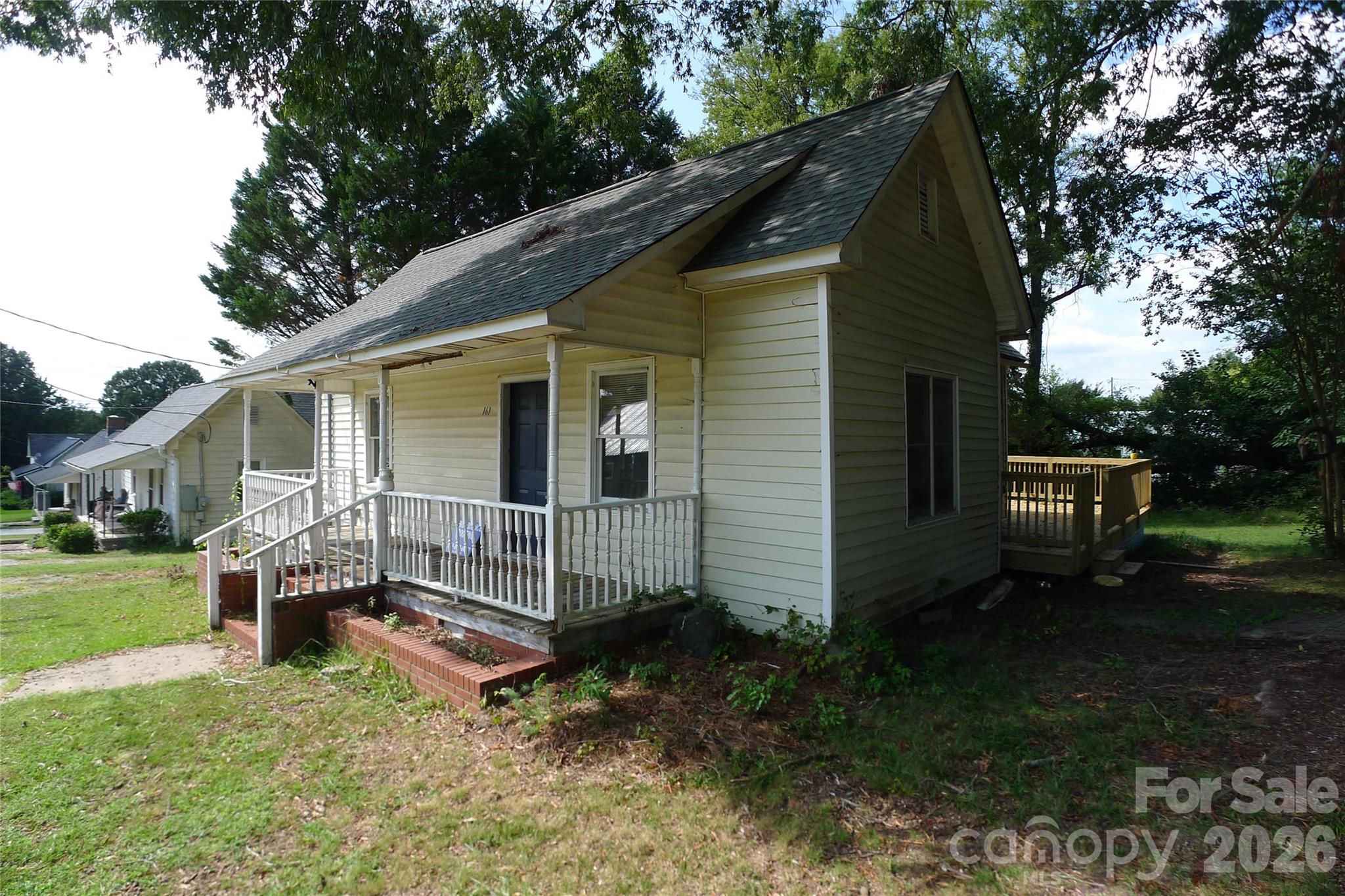 161 Center Street 30 Property Photo 1