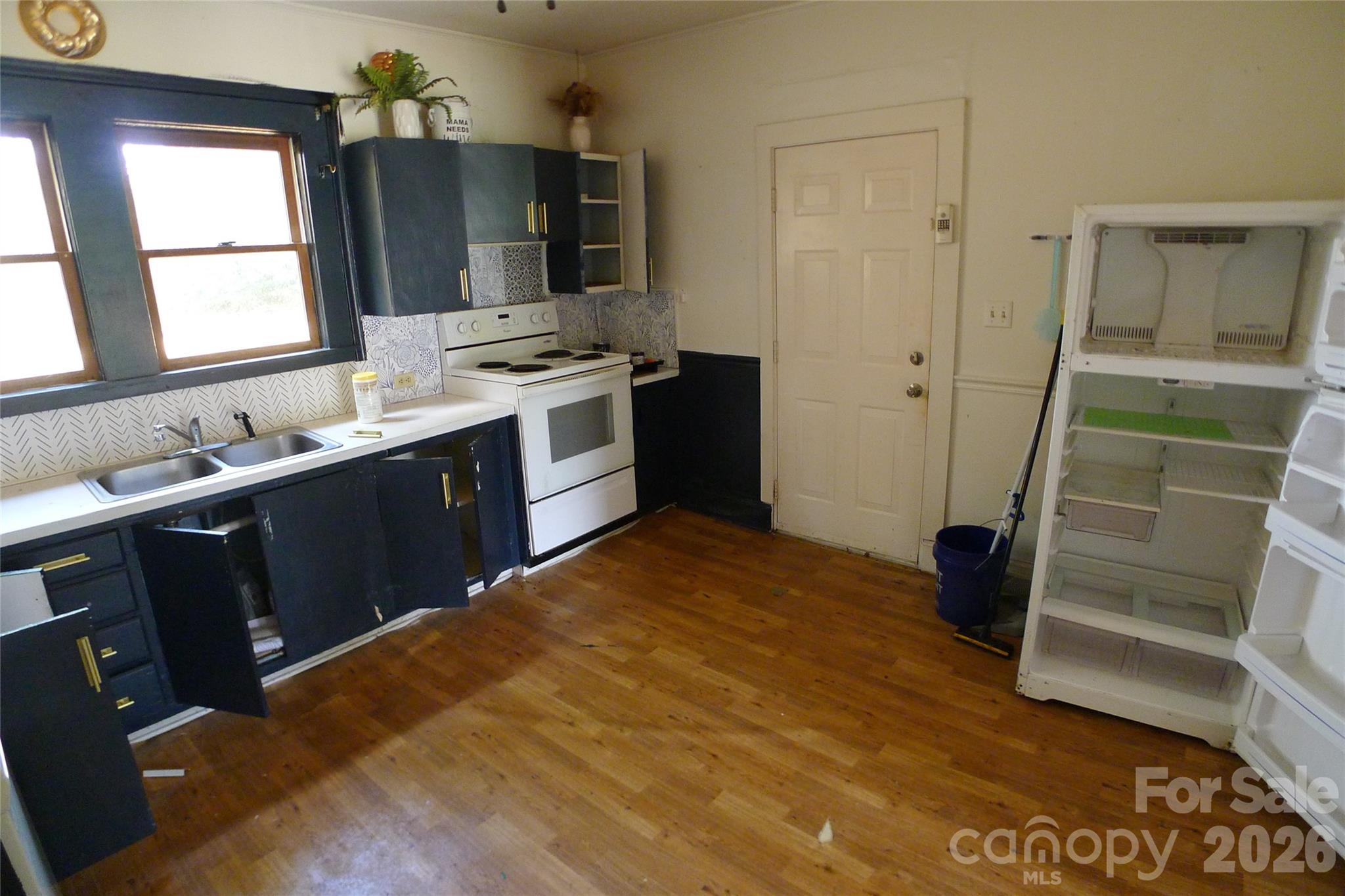 161 Center Street 30 Property Photo 15