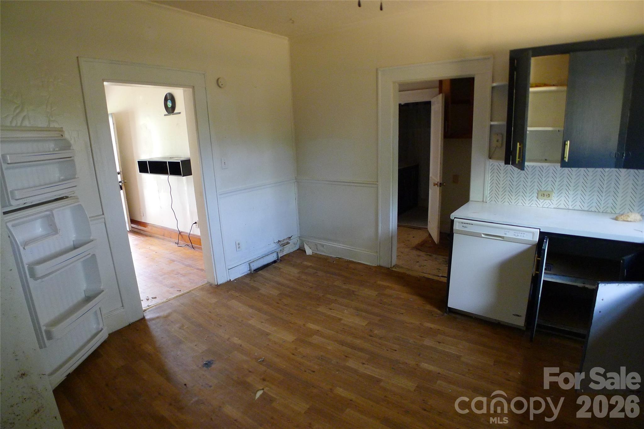 161 Center Street 30 Property Photo 16