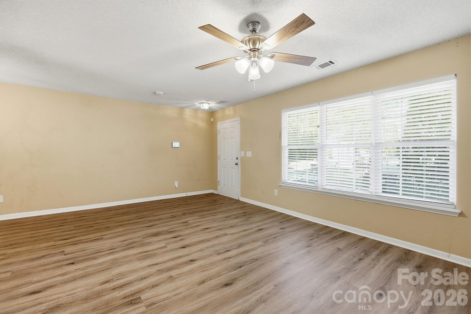 11214 Grass Field Road Property Photo 6