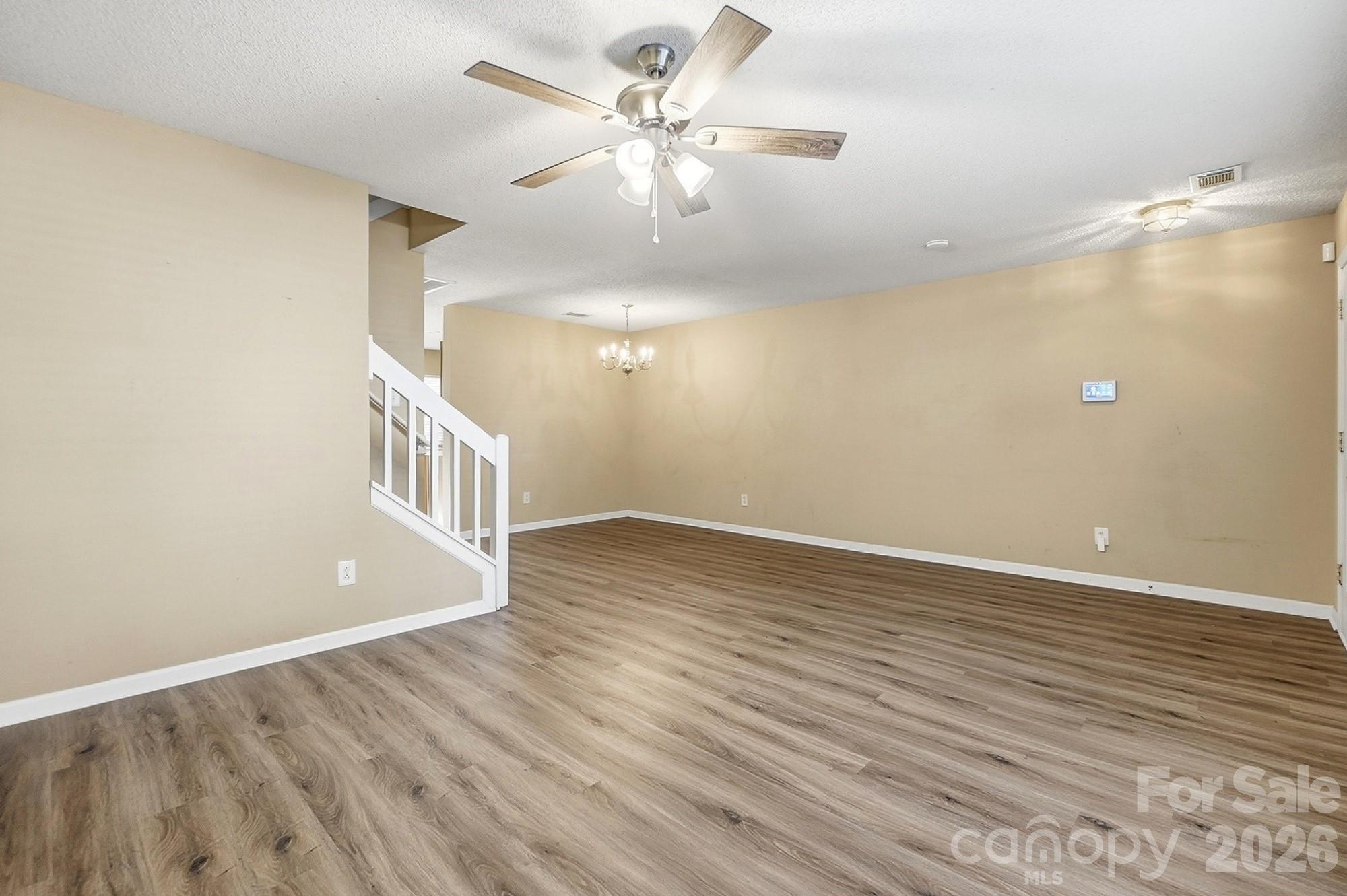 11214 Grass Field Road Property Photo 7