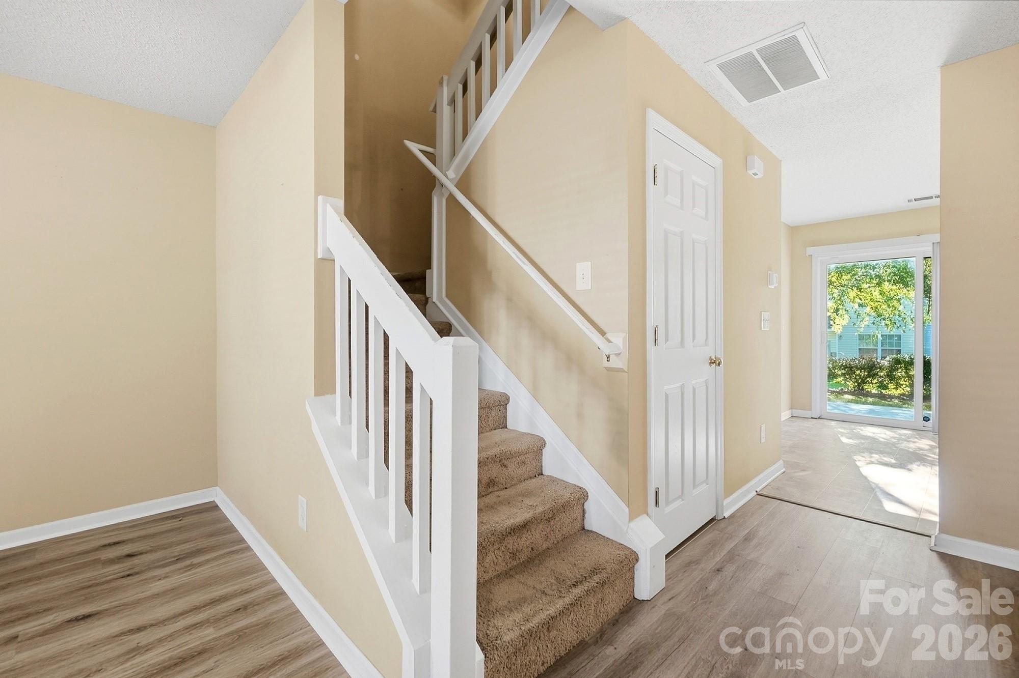 11214 Grass Field Road Property Photo 16