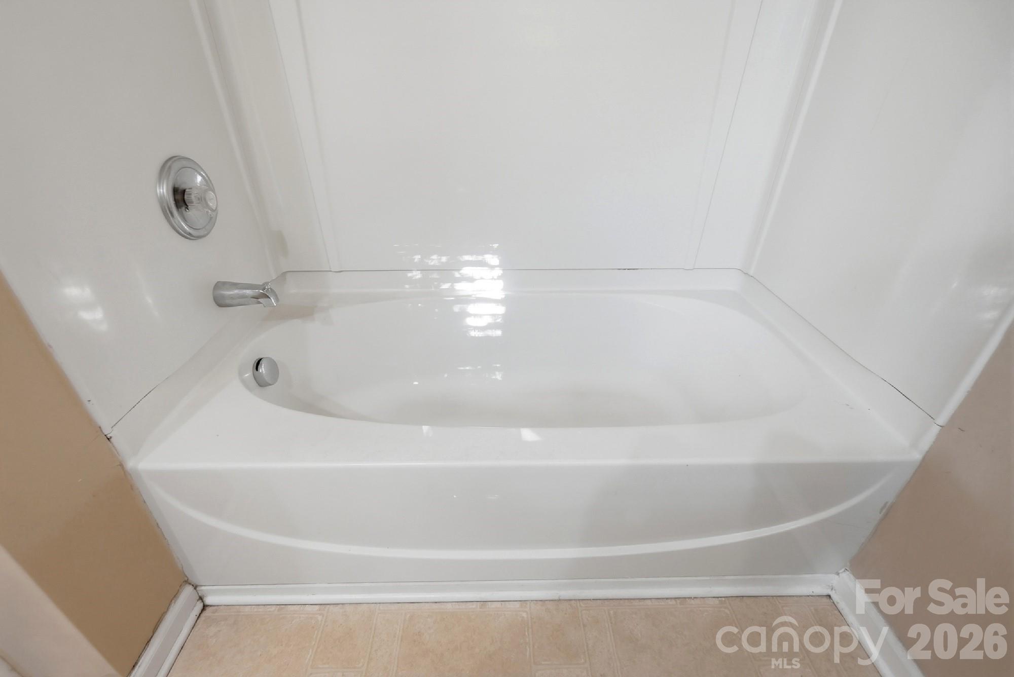 11214 Grass Field Road Property Photo 23