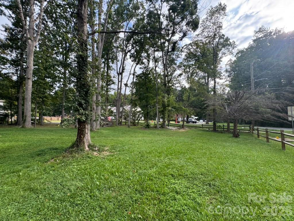 2733 Dellinger Court Property Photo 5