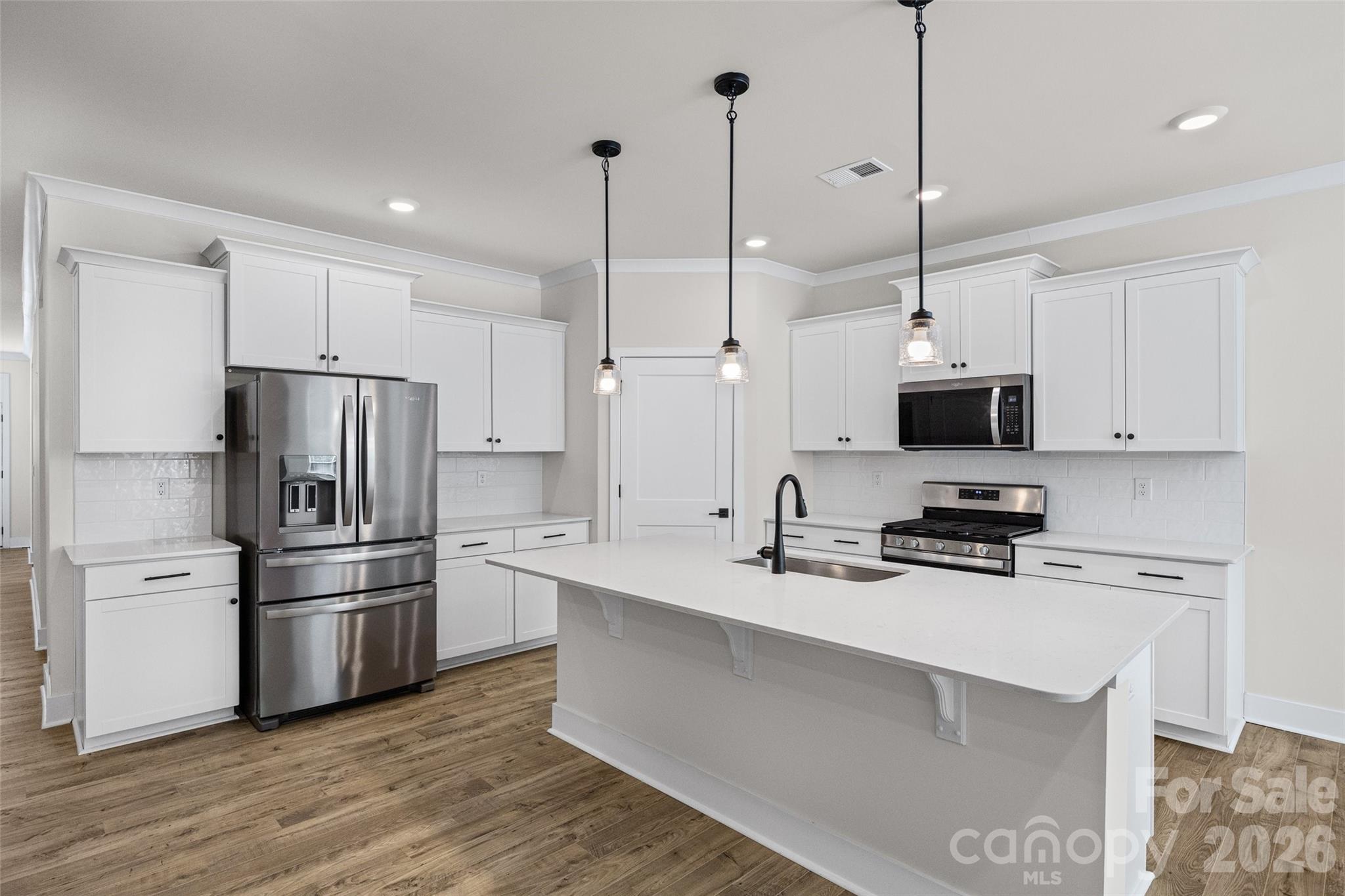 2028 Skyhawk Drive Property Photo 11