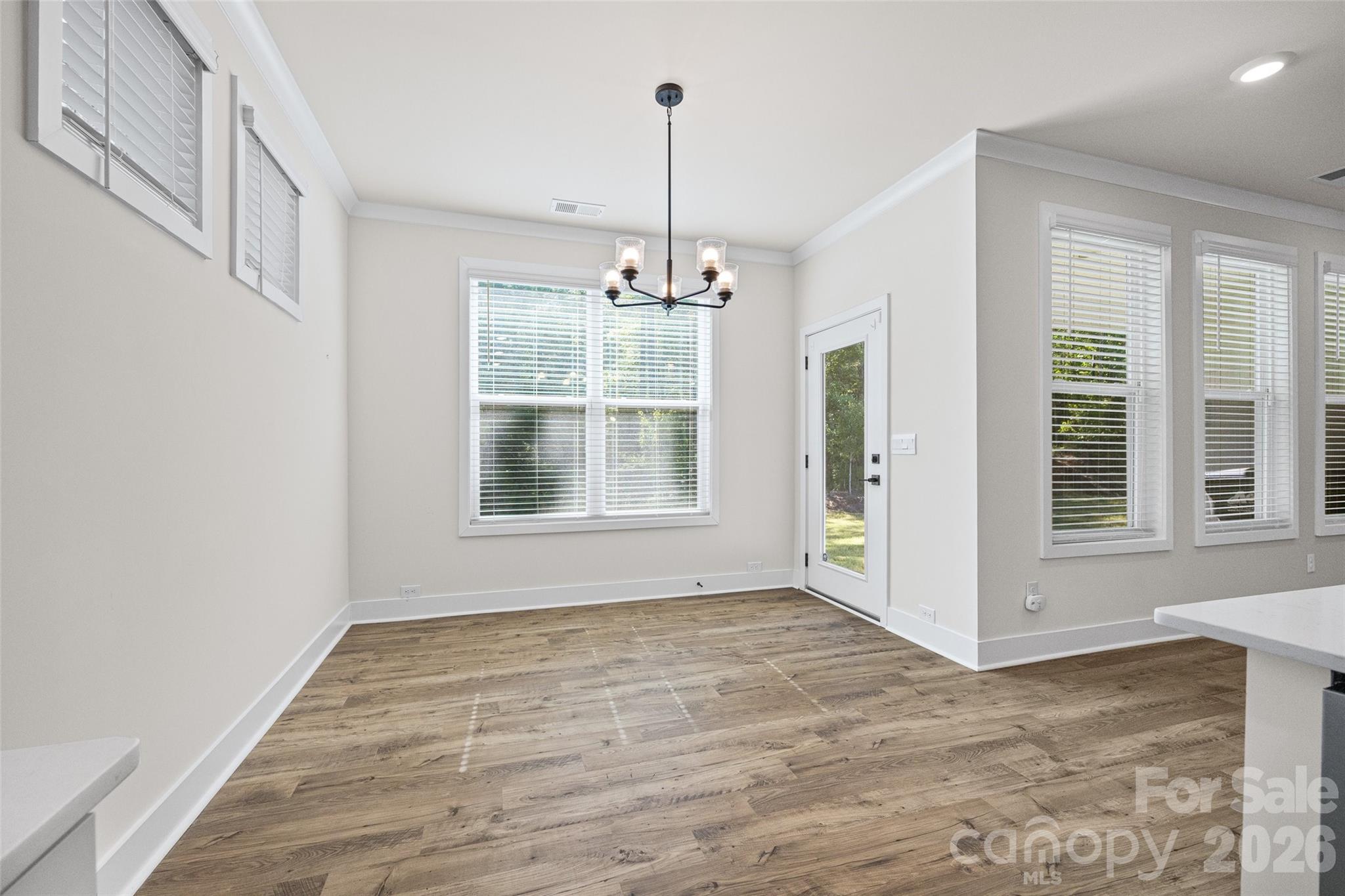 2028 Skyhawk Drive Property Photo 14