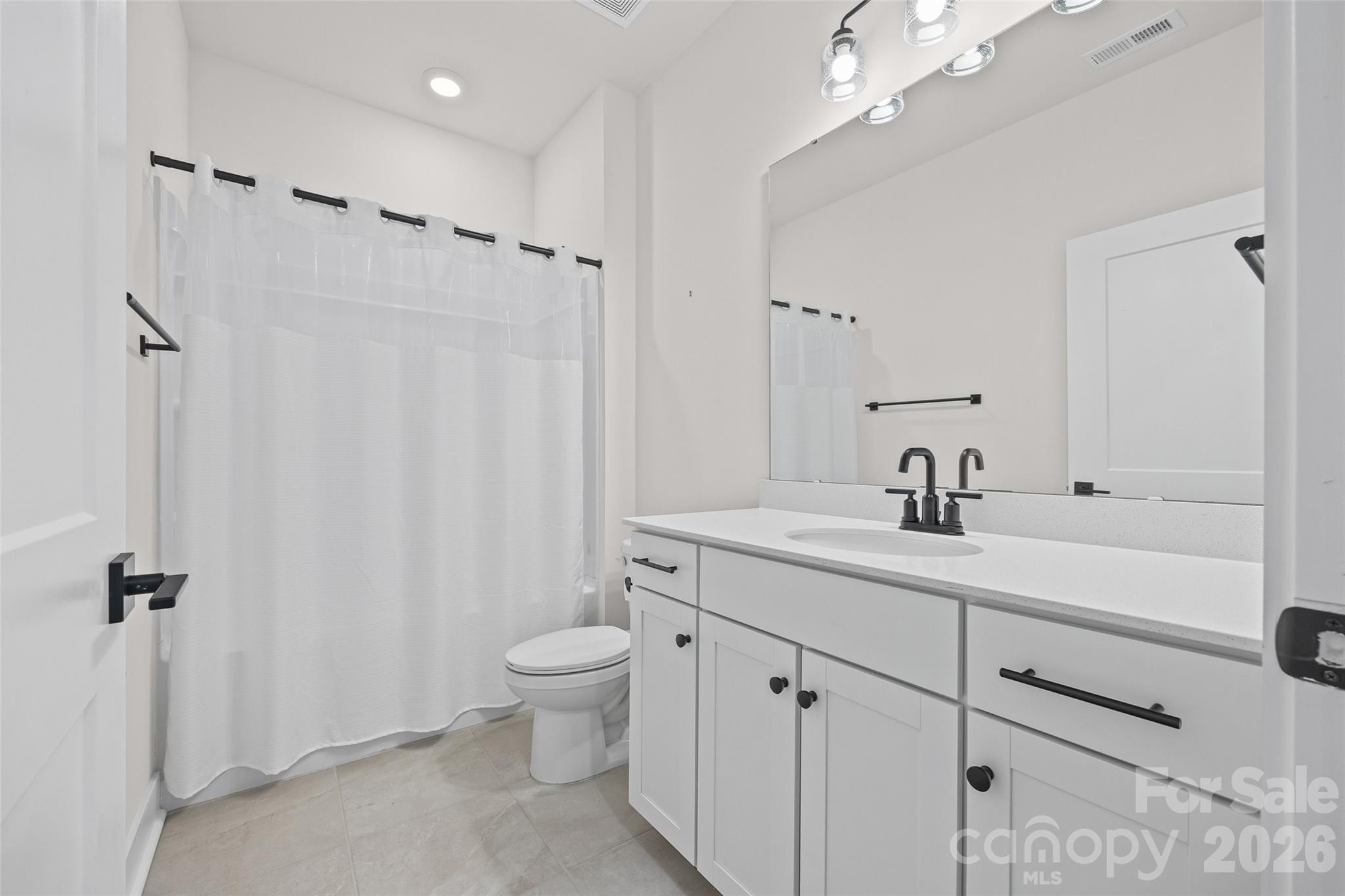 2028 Skyhawk Drive Property Photo 24