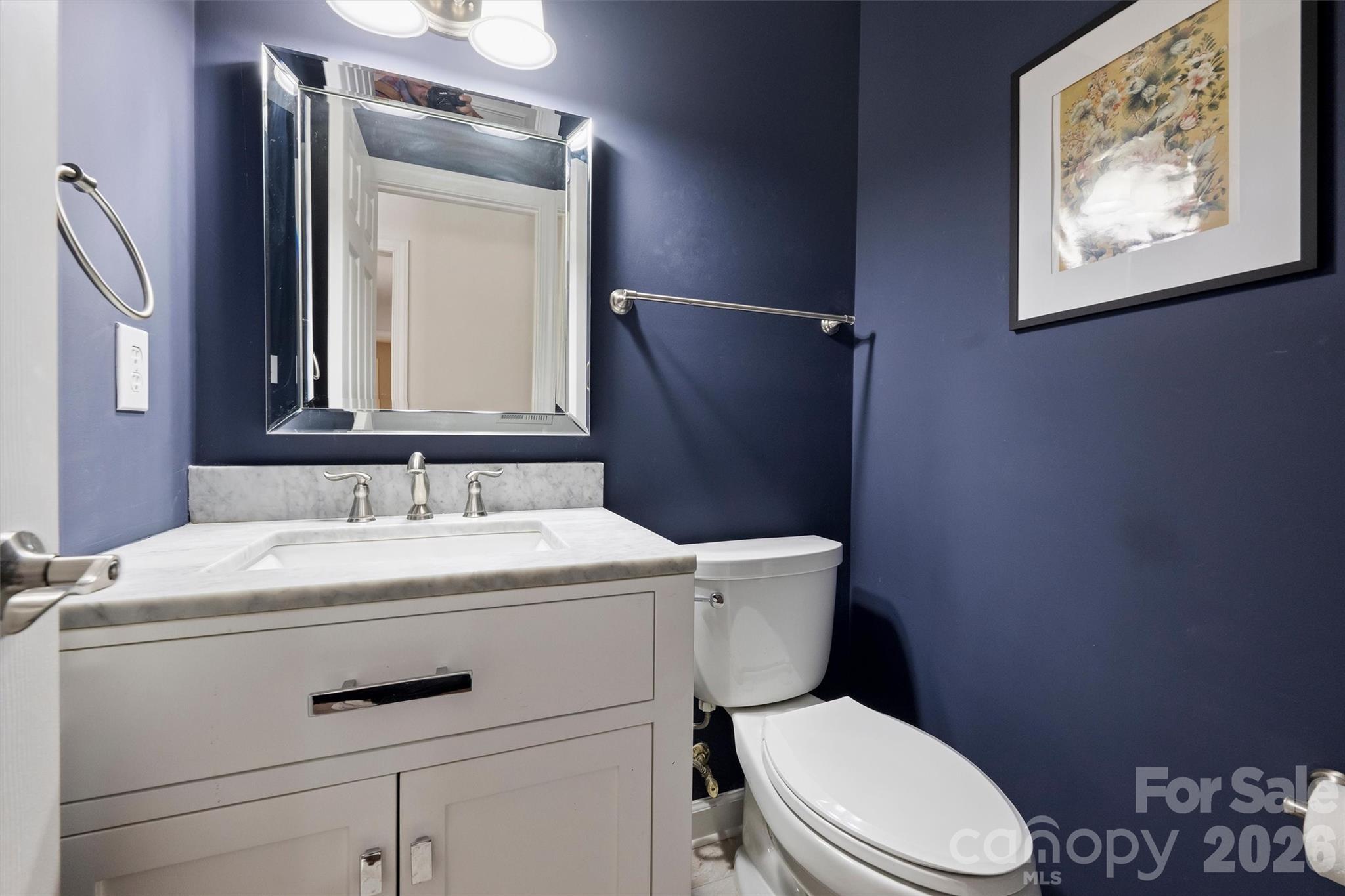 7035 Walton Heath Lane Property Photo 27