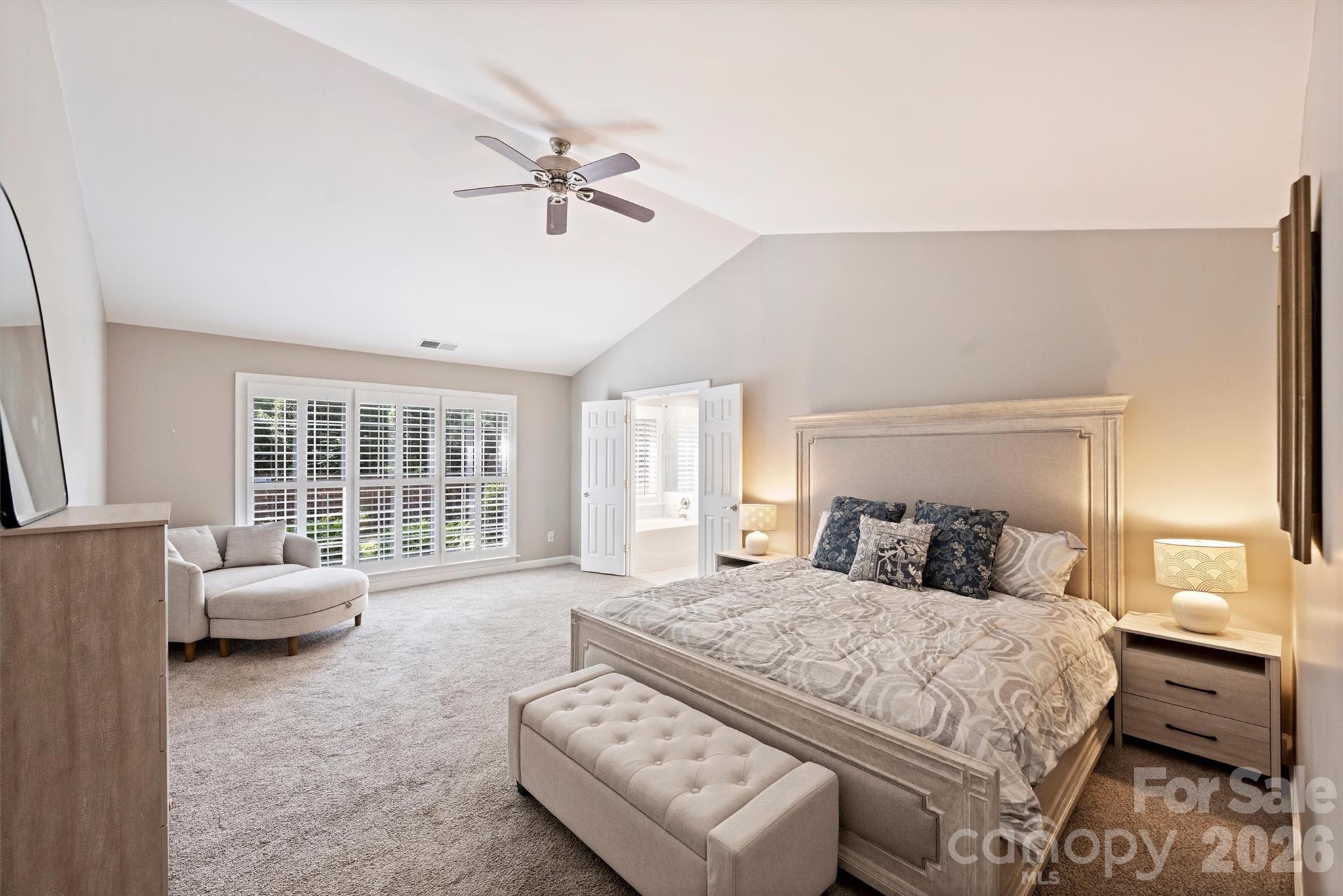7035 Walton Heath Lane Property Photo 28