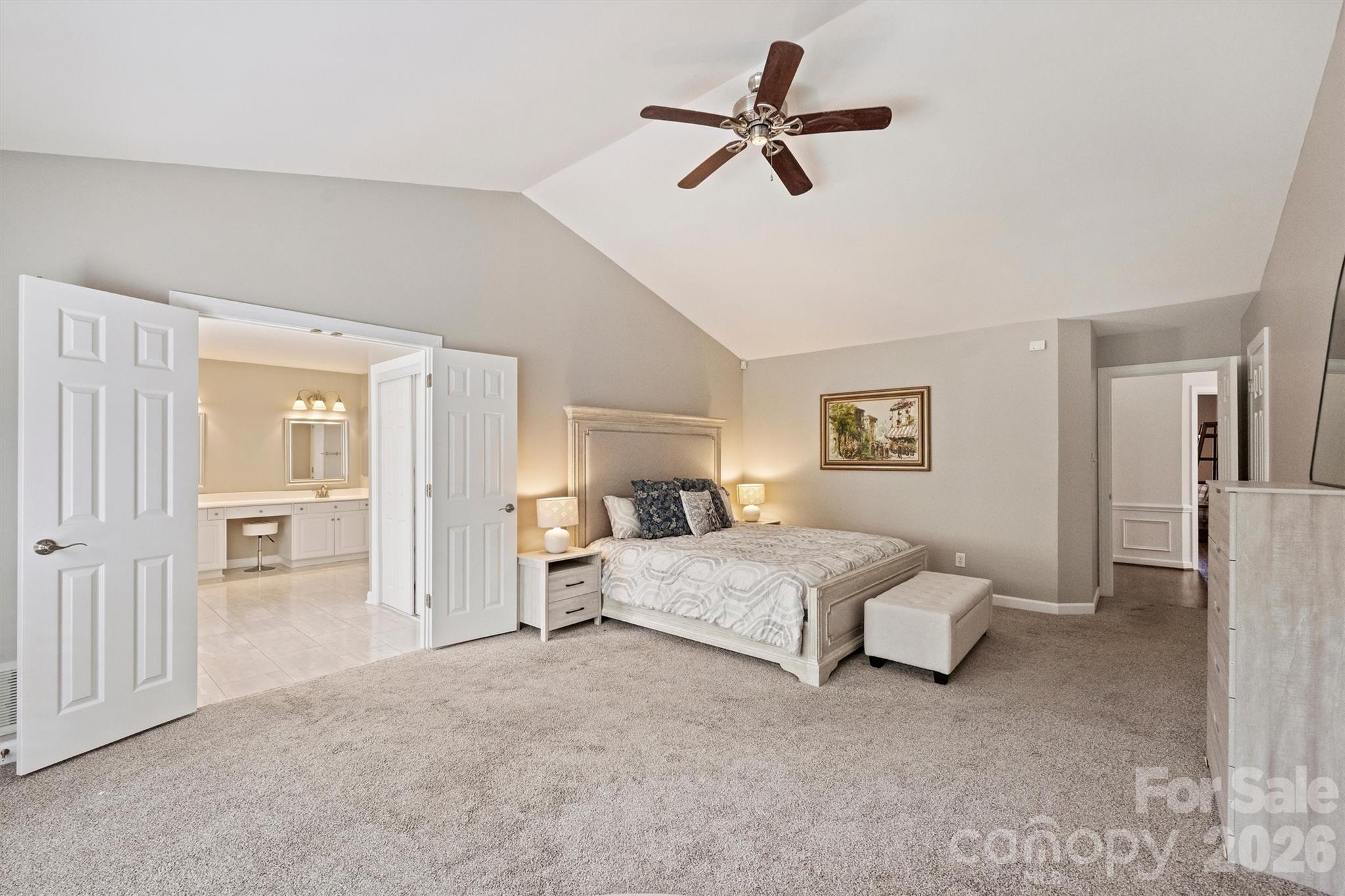 7035 Walton Heath Lane Property Photo 29