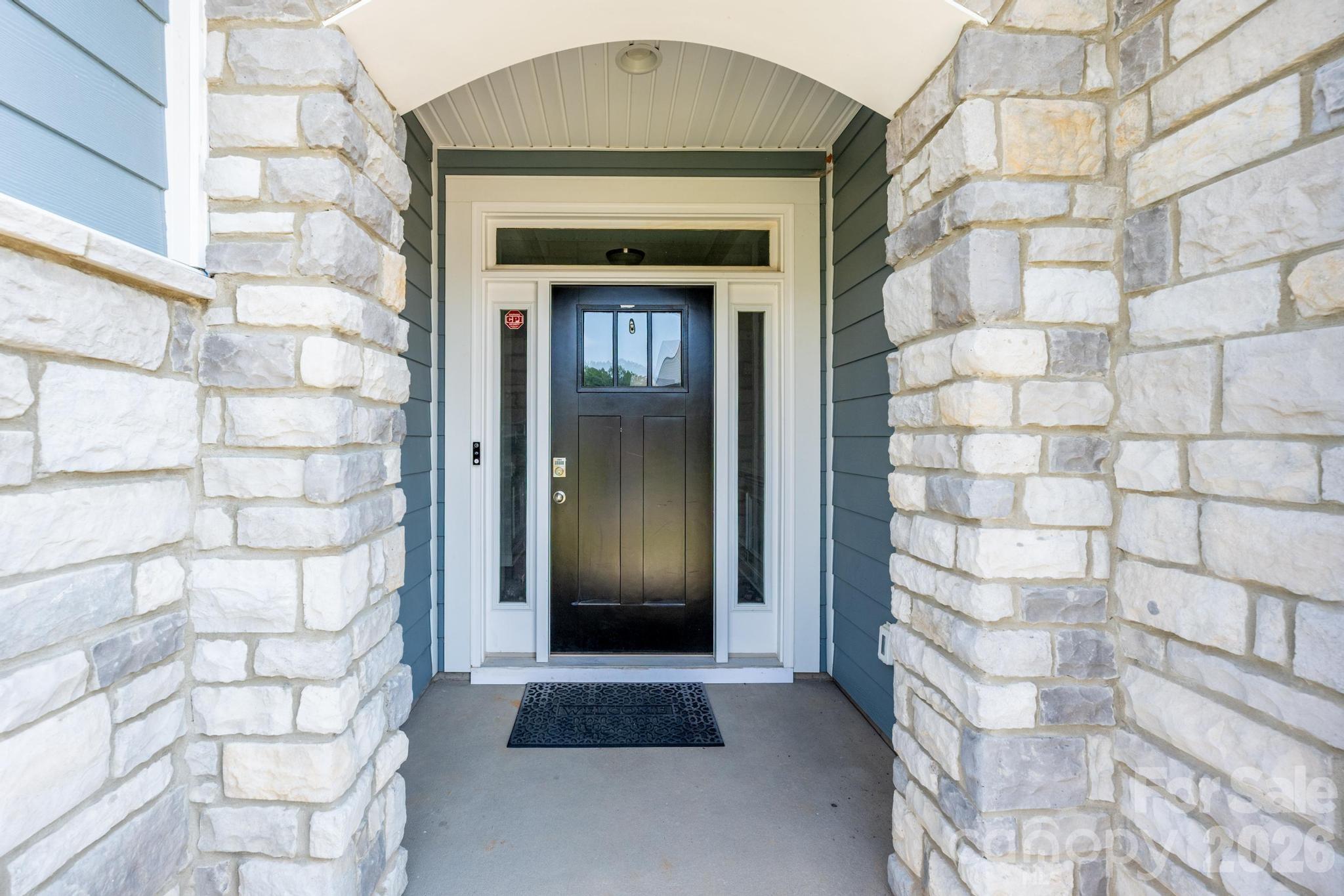 115 S Dunlavin Way Property Photo 5
