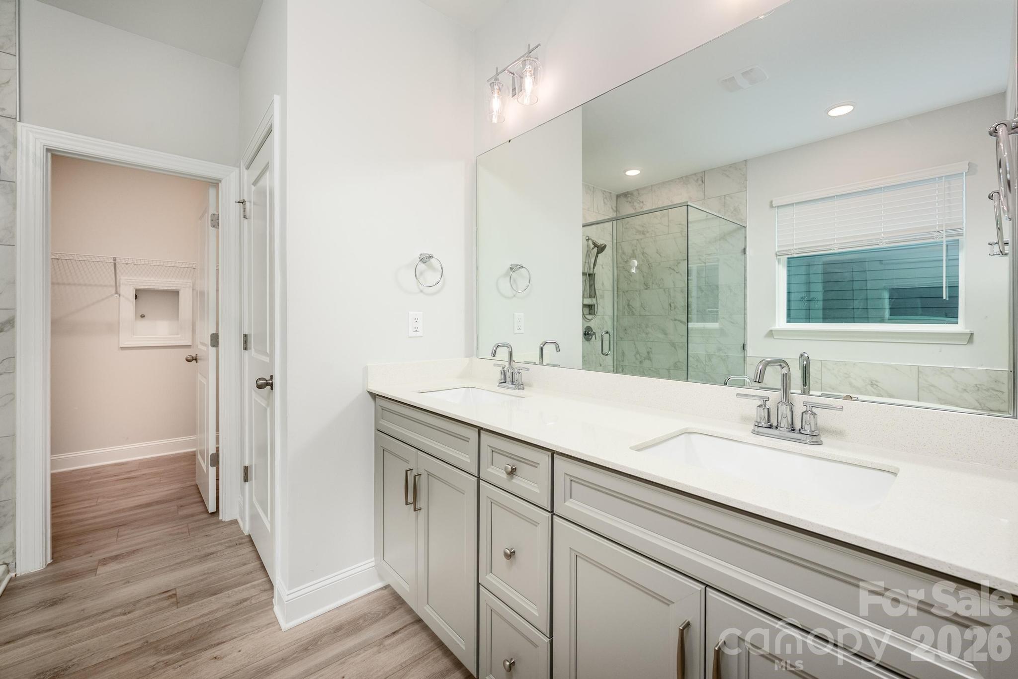 115 S Dunlavin Way Property Photo 25